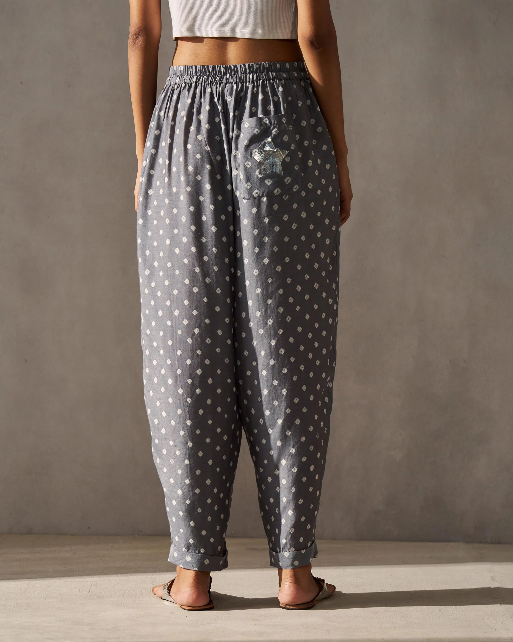 Form Narrow Pants - Grey - Image 4