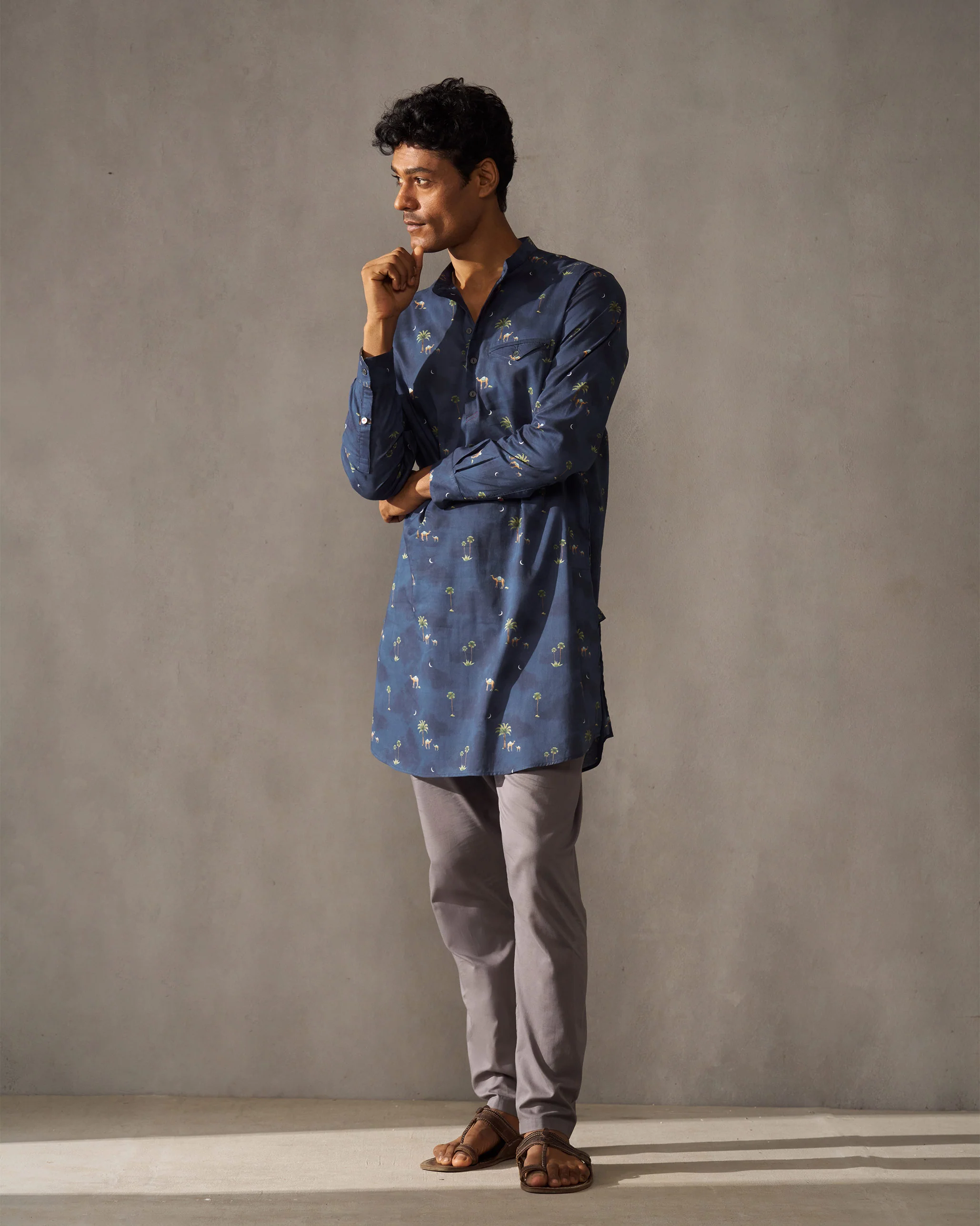 Fort Kurta - Dark Navy Print - Image 4