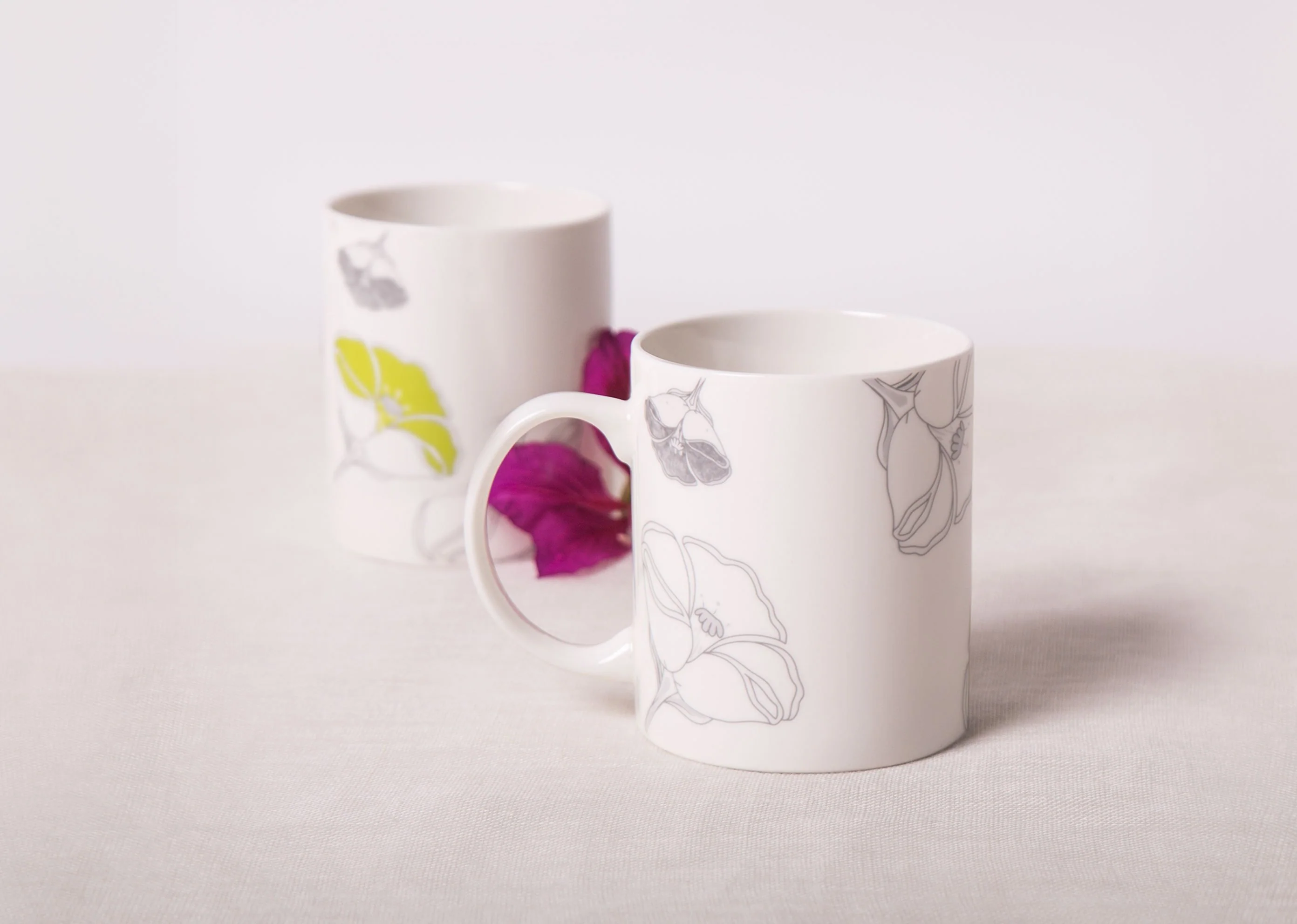 Frangi Flower Mug - Silver - Image 3