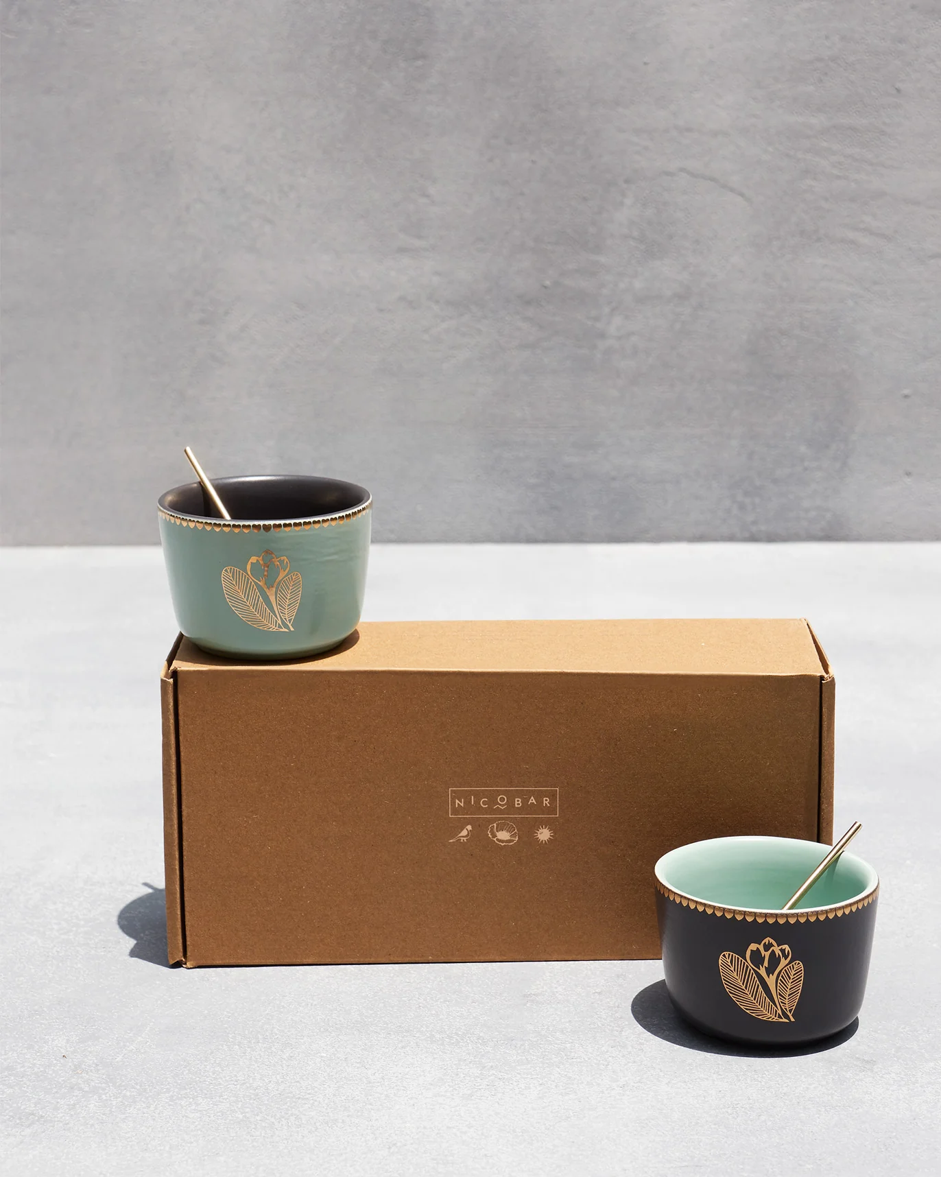 Frangipani Bowls with Spoons (Set of 2) - Image 5