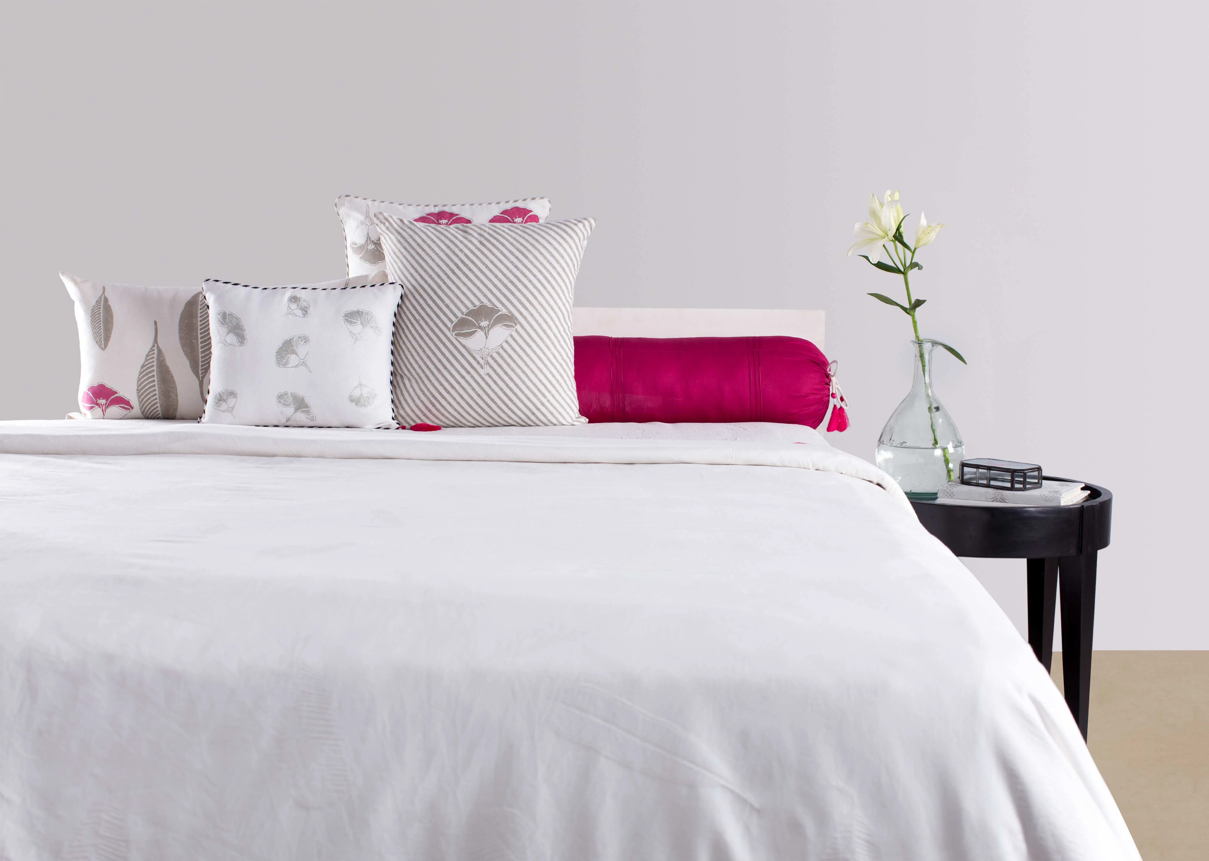 Frangipani Leaf Twin Duvet Cover - Image 3