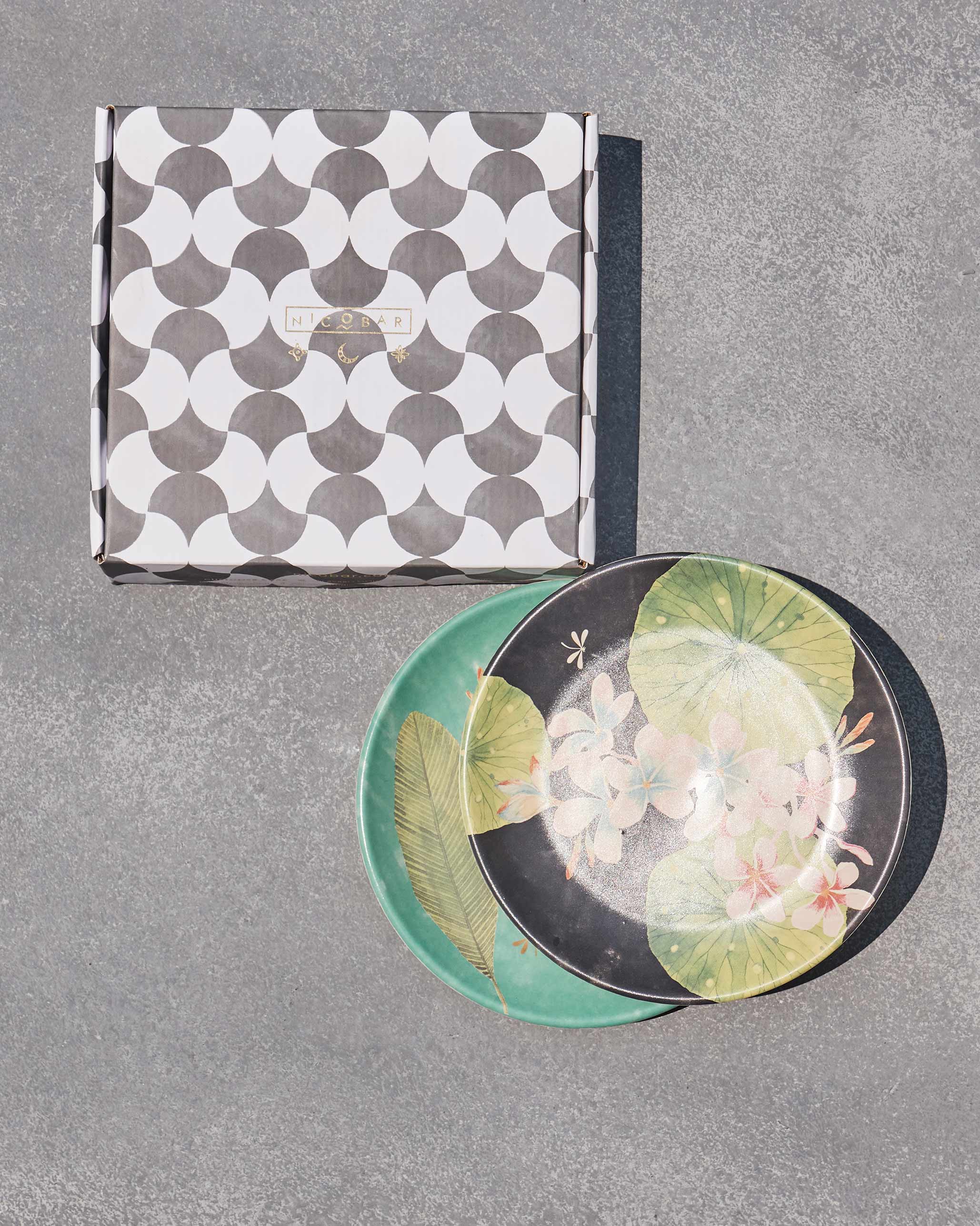 Frangipani Quarter Plates (Set of 2) - Image 7