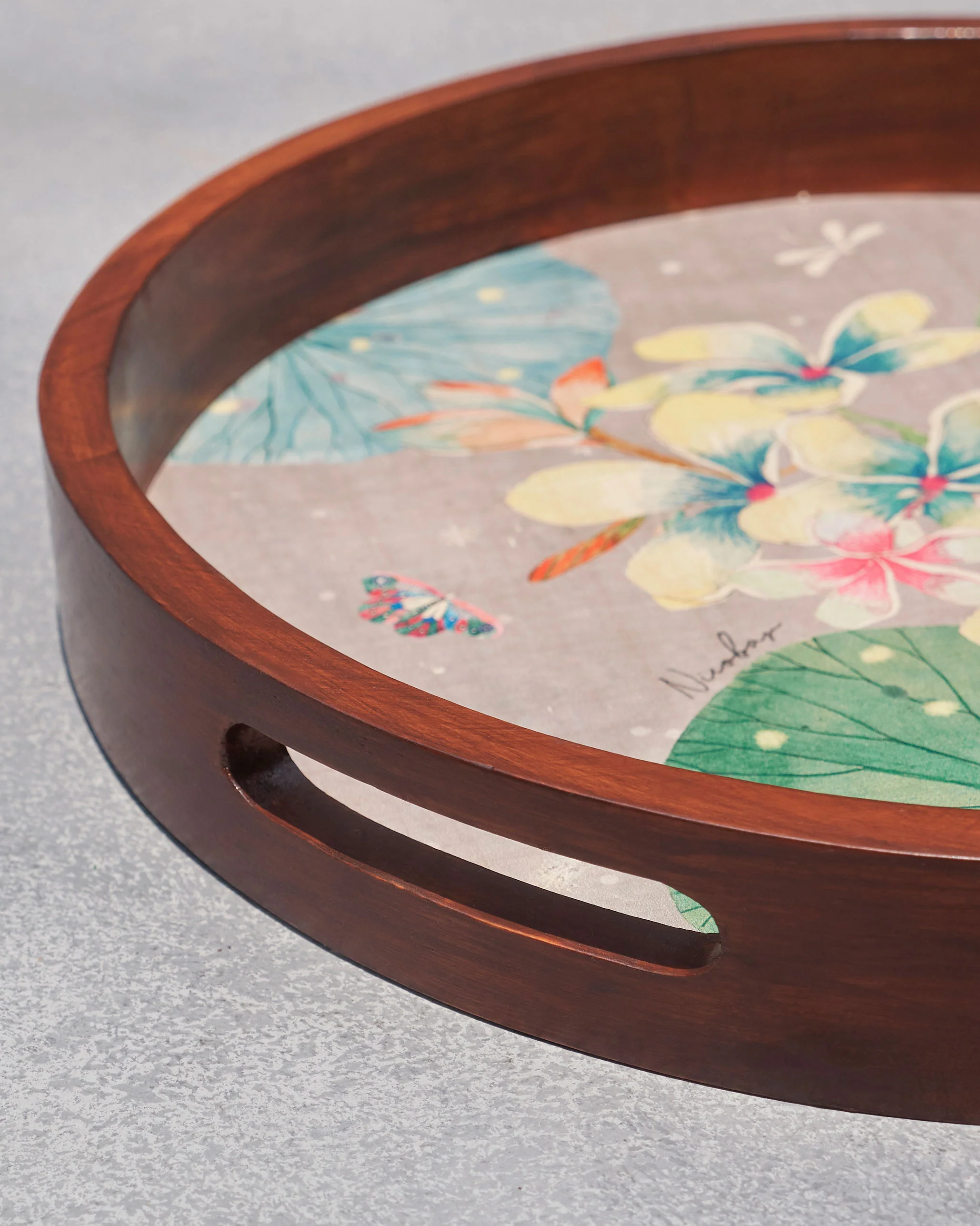 Frangipani Round Tray - Image 3