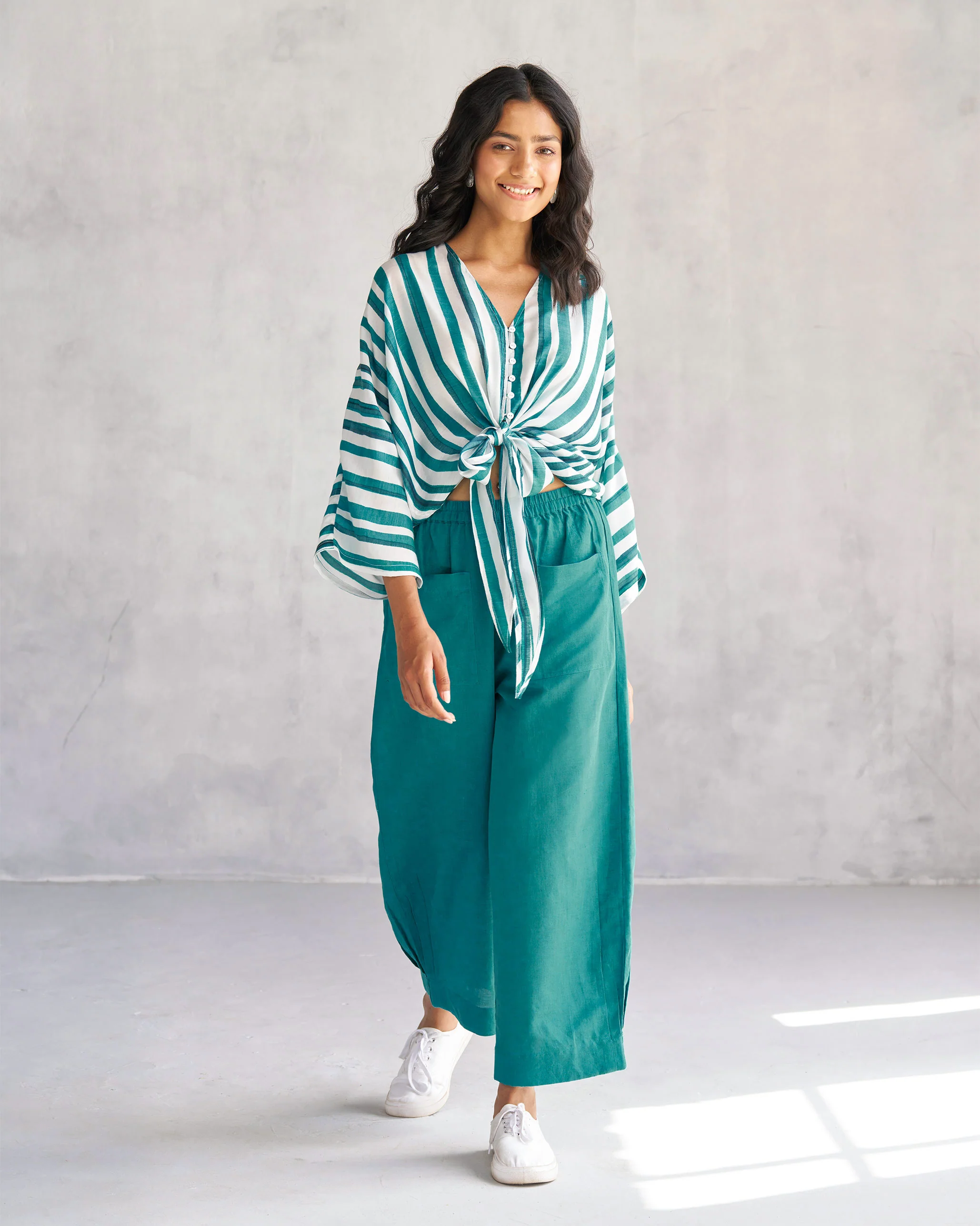 Front Knot Top - Teal & White Tssxnb - Image 7
