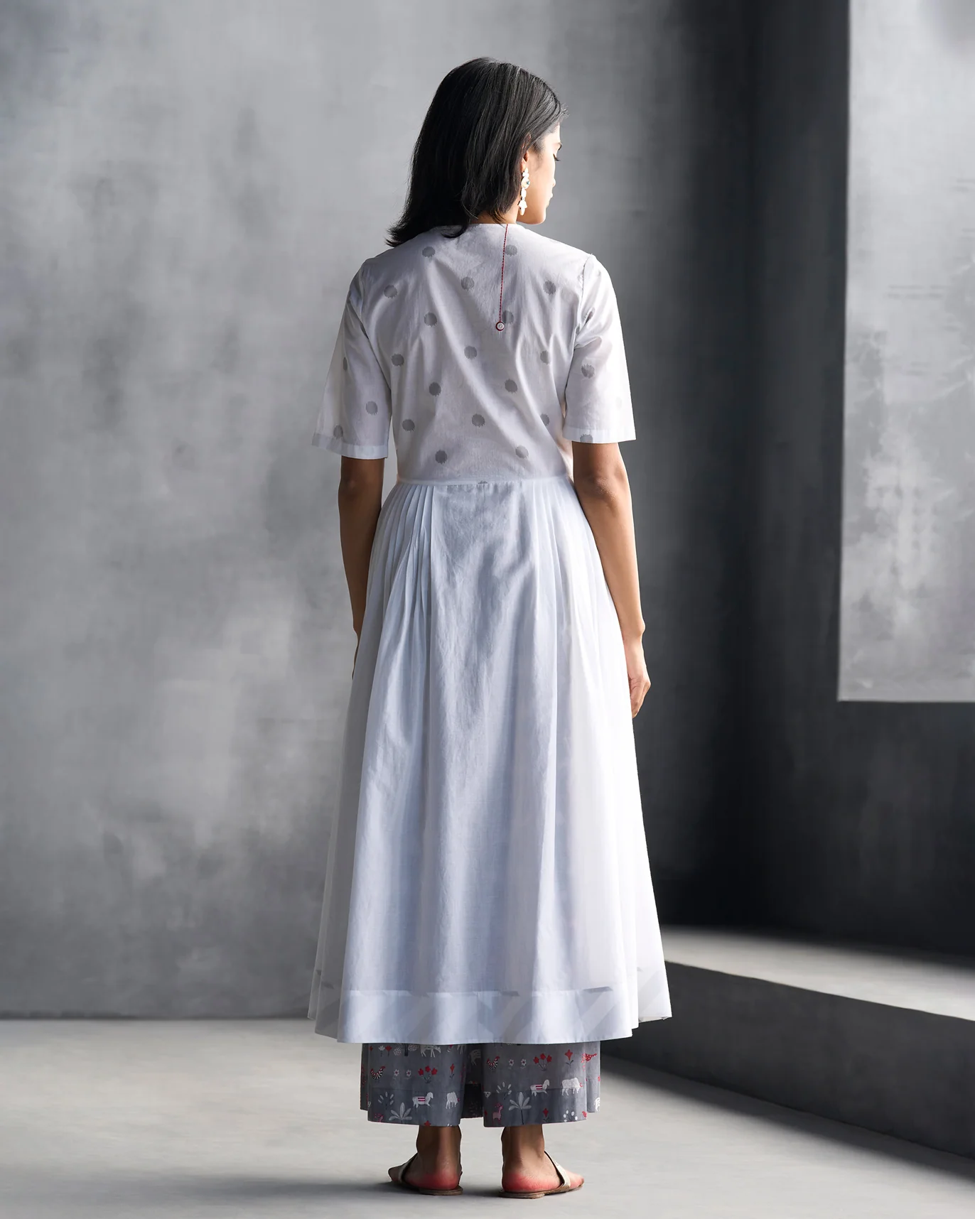 Front Overlap Yoke Kurta - White & Grey - Image 5