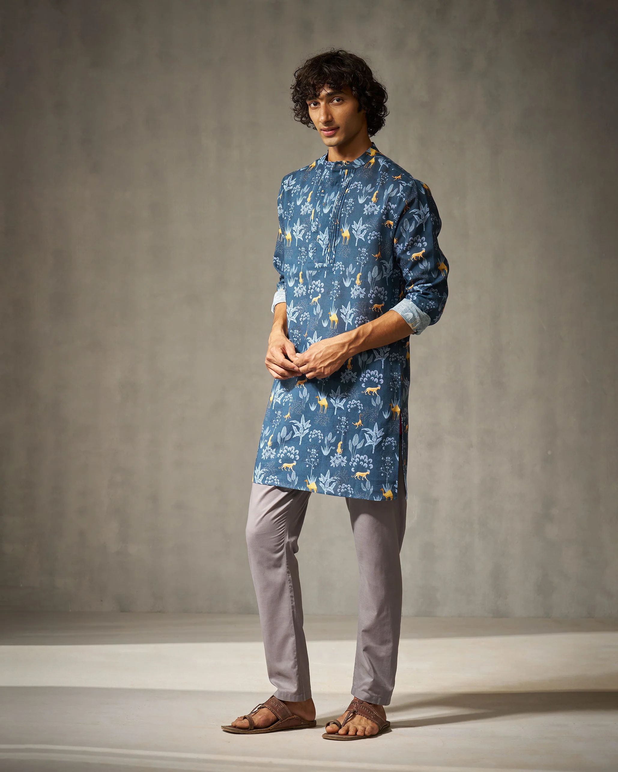 Front Pleat Kurta - Navy Print - Image 3