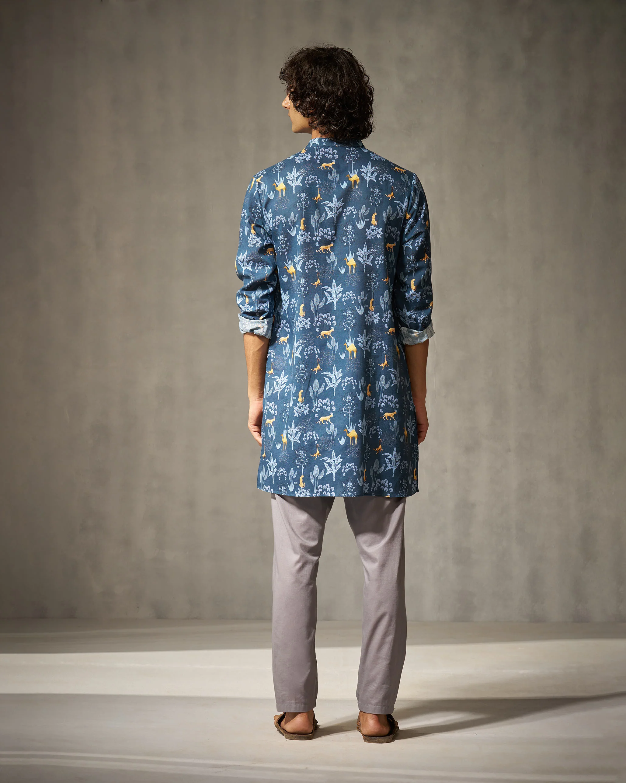 Front Pleat Kurta - Navy Print - Image 4