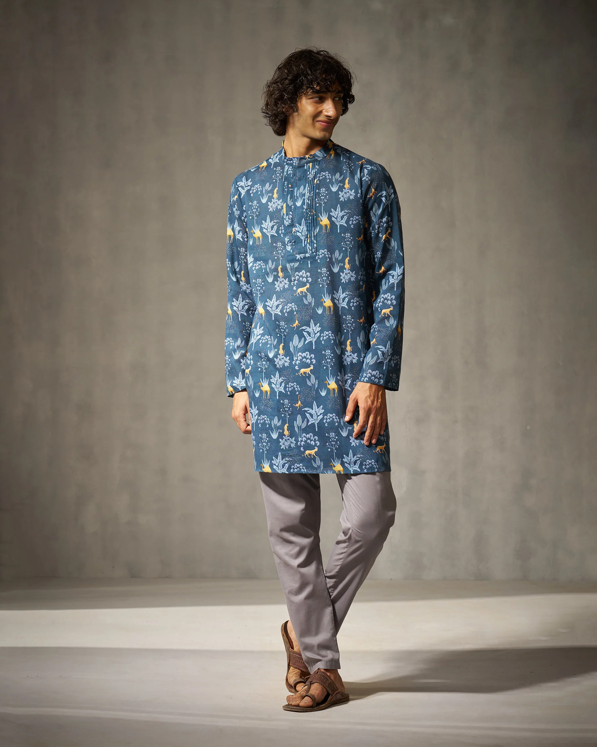 Front Pleat Kurta - Navy Print - Image 5