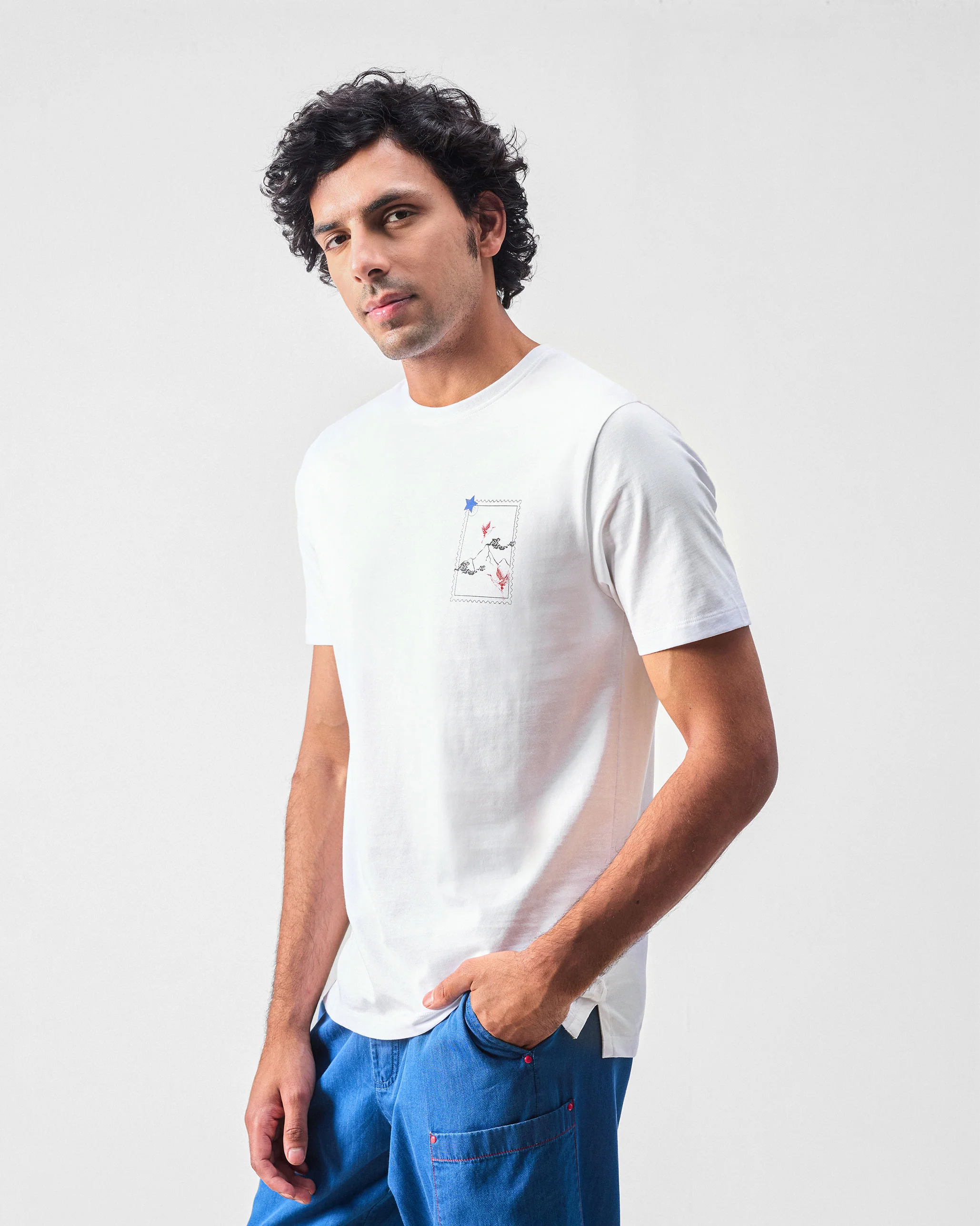 Fuji Flying Crane T-shirt - White & Red Crane - Image 3