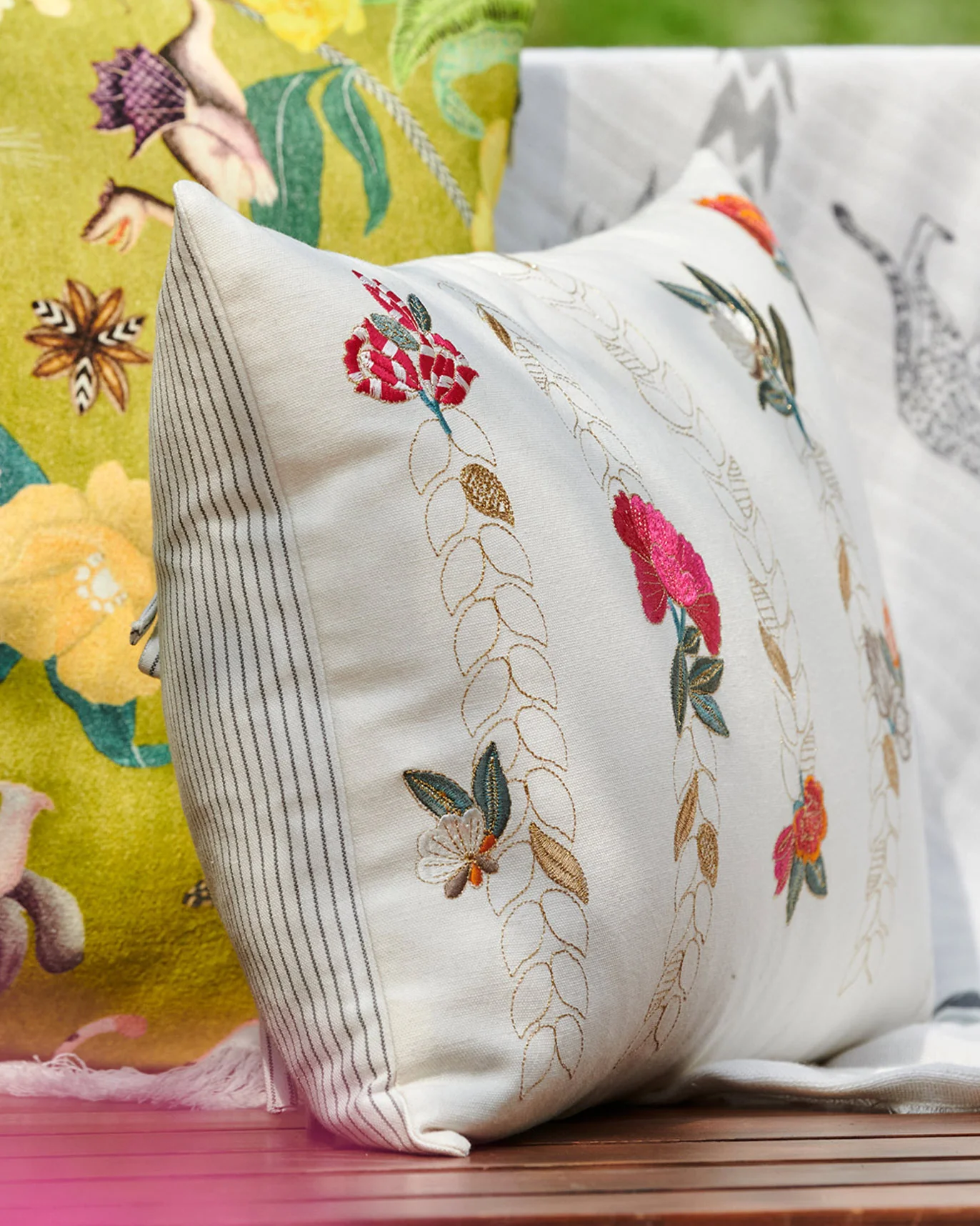 Garland Cushion Cover - Image 2