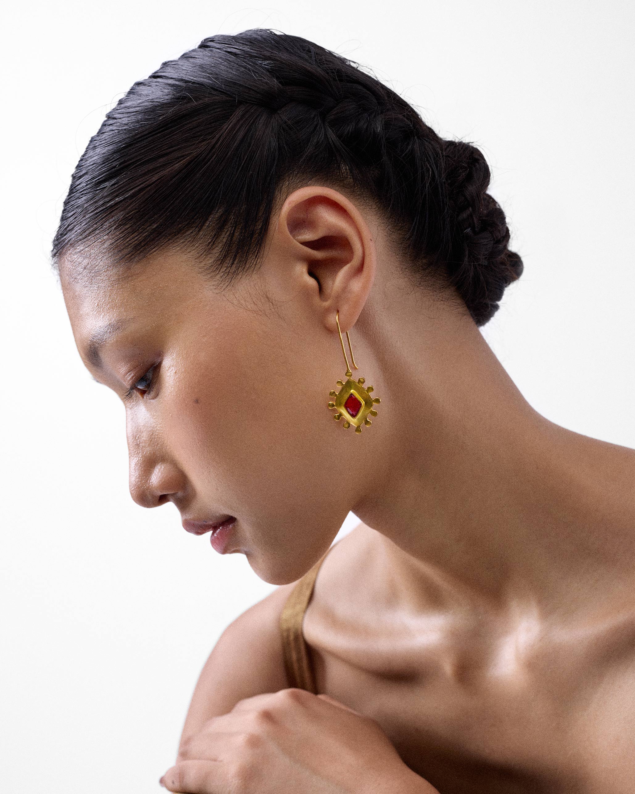 Garnet Barfi Drops - Gold - Image 5