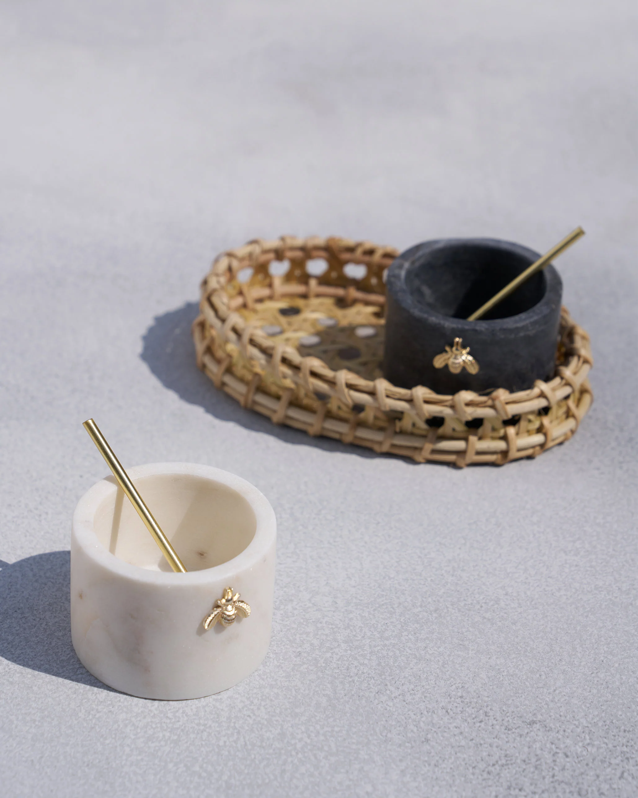 Garo Salt & pepper pots - Image 5
