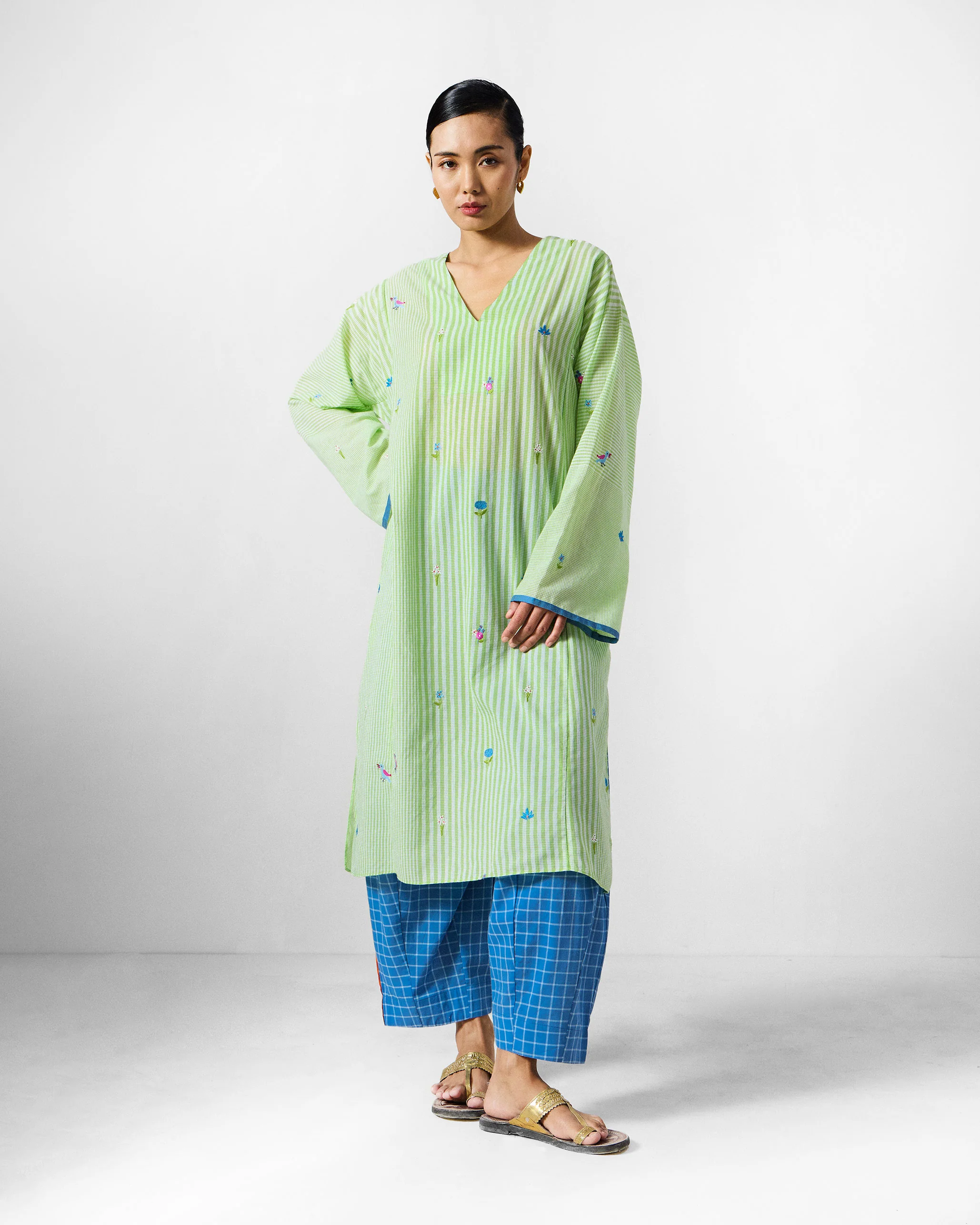 Gigi Kurta - Green & White Embroidered - Image 4