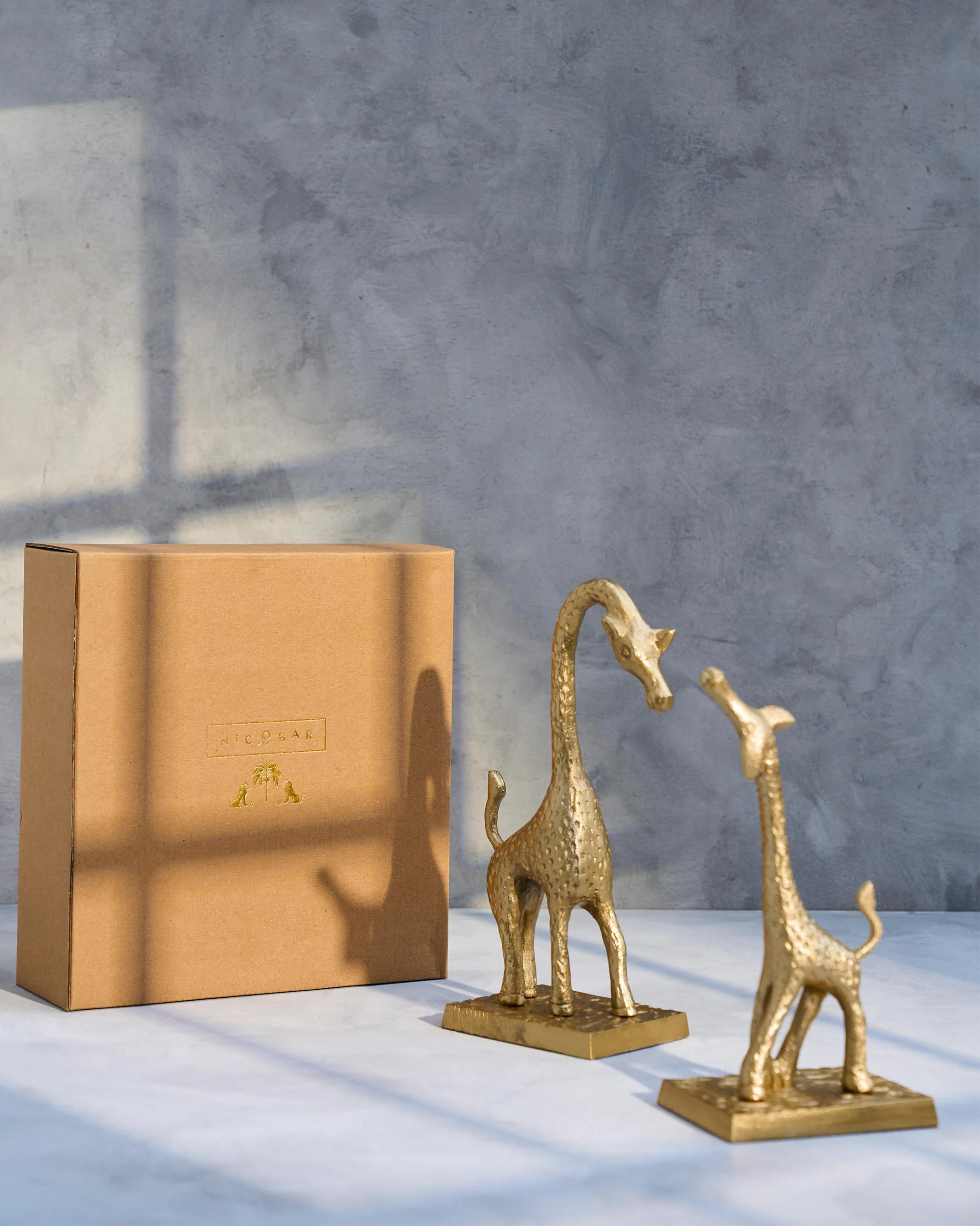 Giraffe Bookends (Set of 2) - Image 4