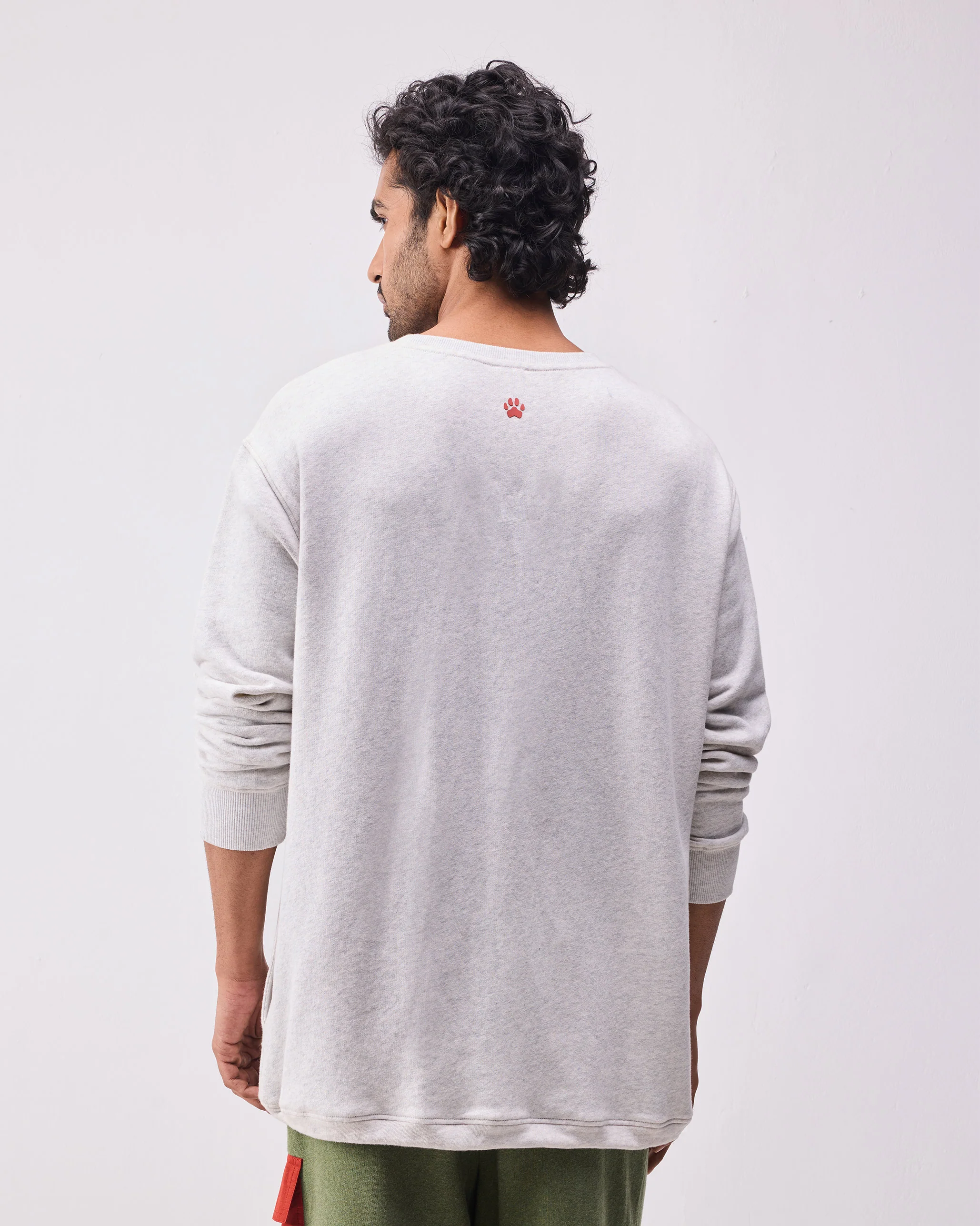 Glacier Sweatshirt - Light Grey - Image 7