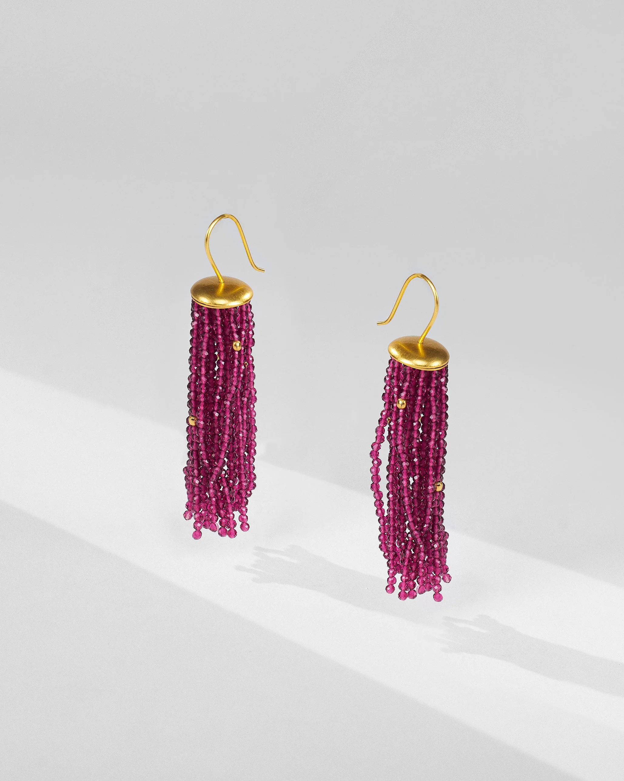 Glass Tassel - Magenta - Image 2