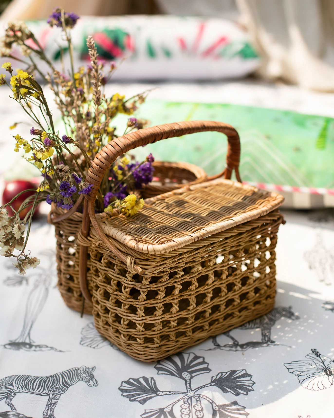 Godavari Picnic Basket - Image 4