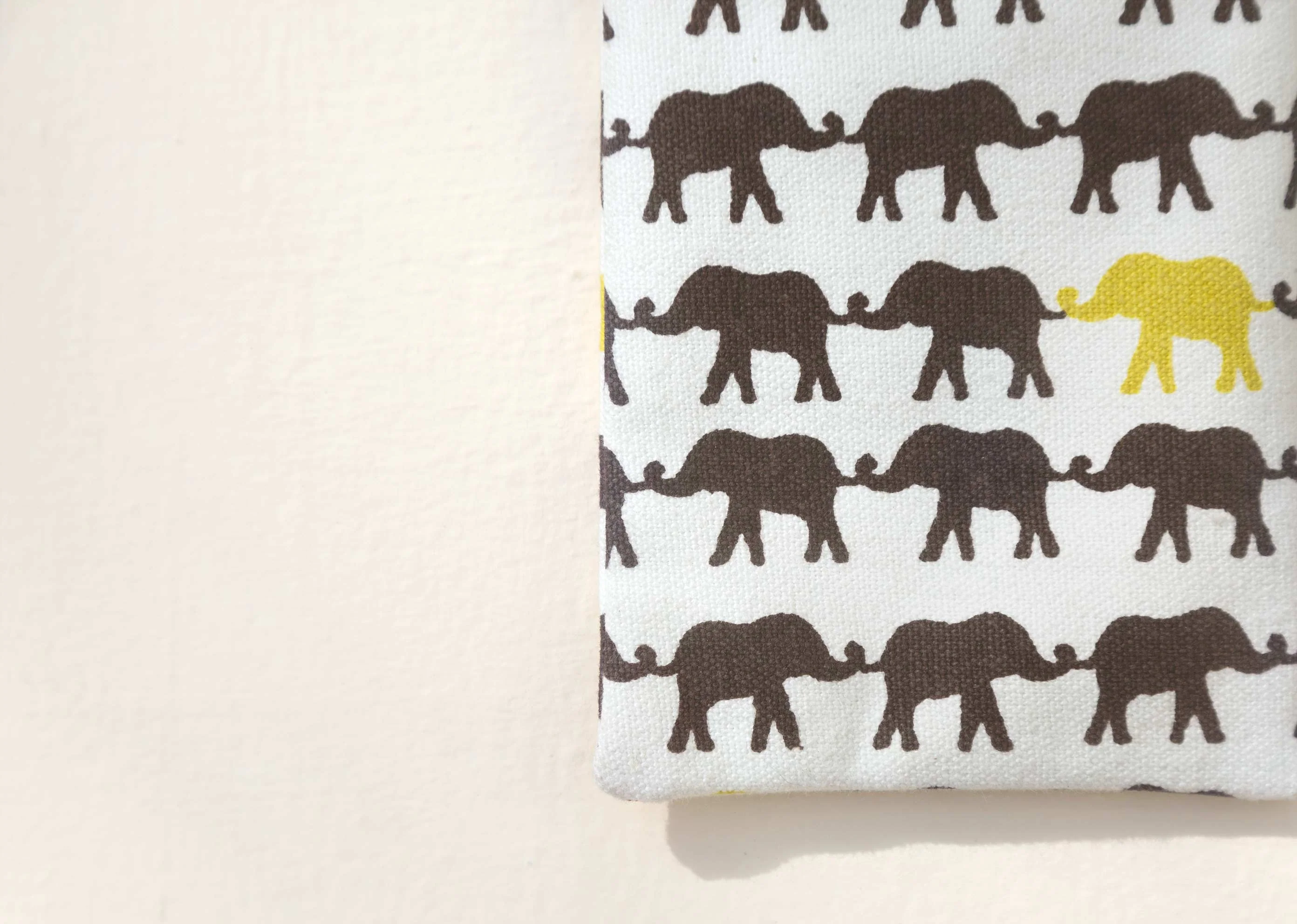 Haathi Spectacle Case - Image 3