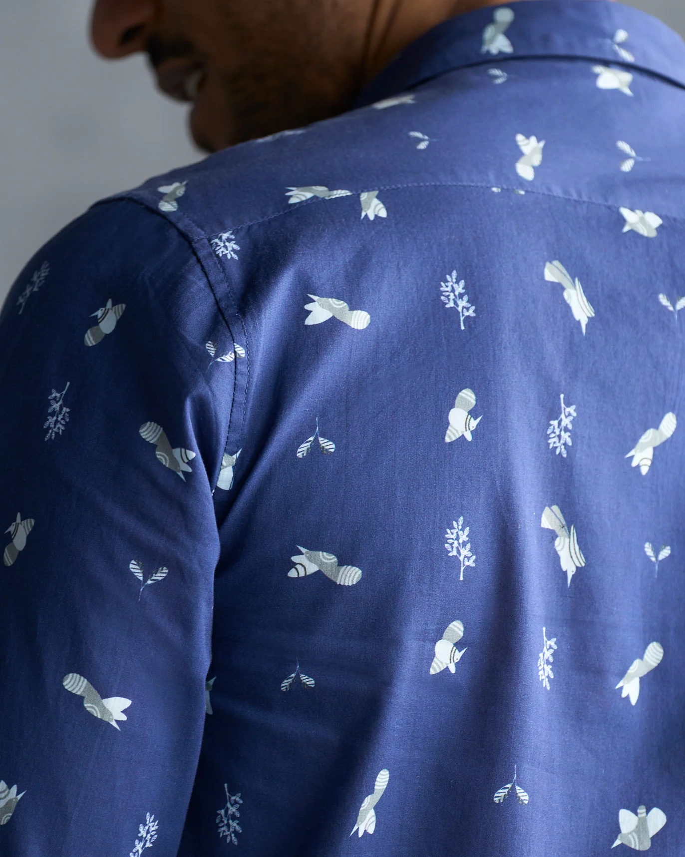Hakuna Shirt - Navy - Image 2