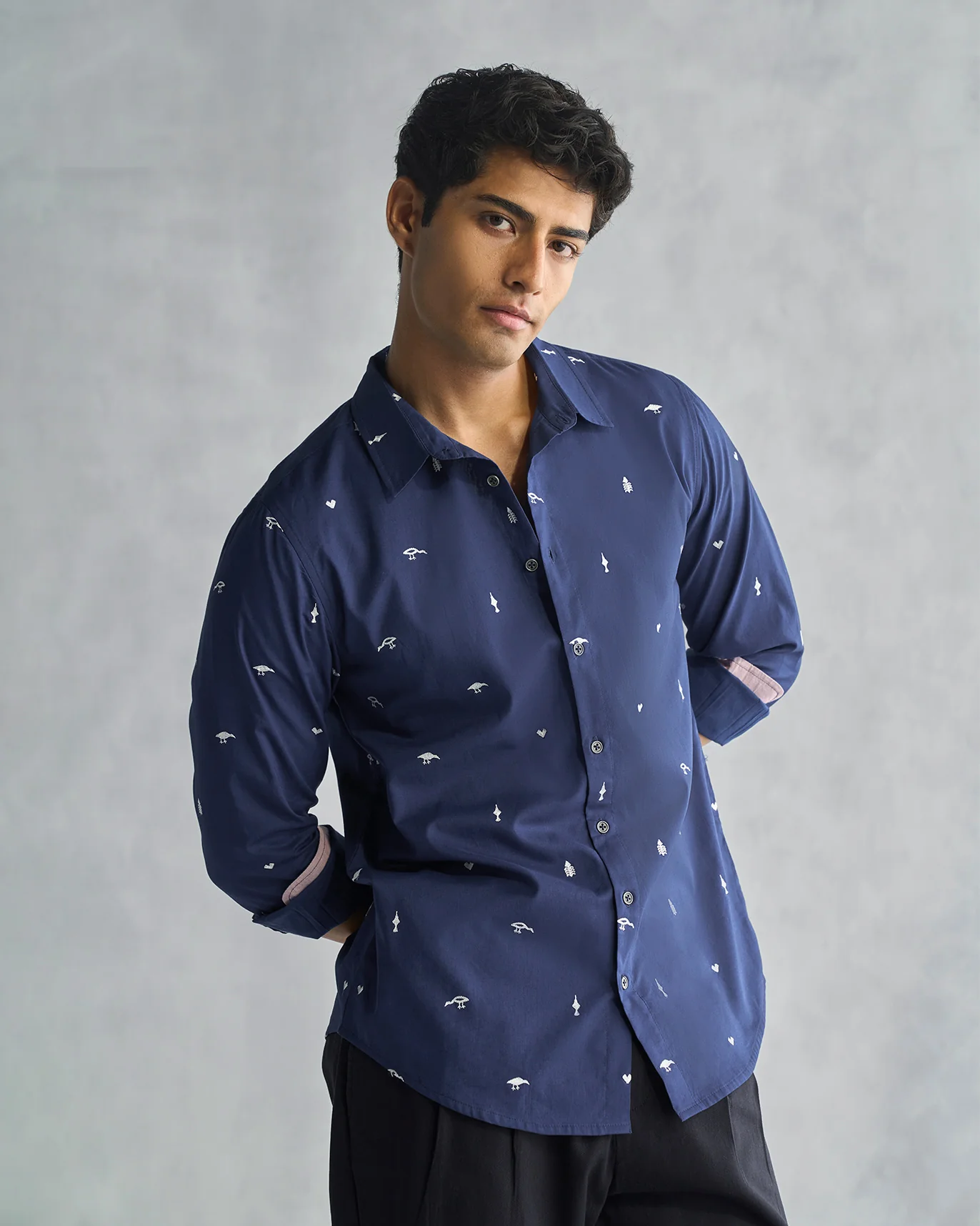 Hakuna Shirt - Navy - Image 6