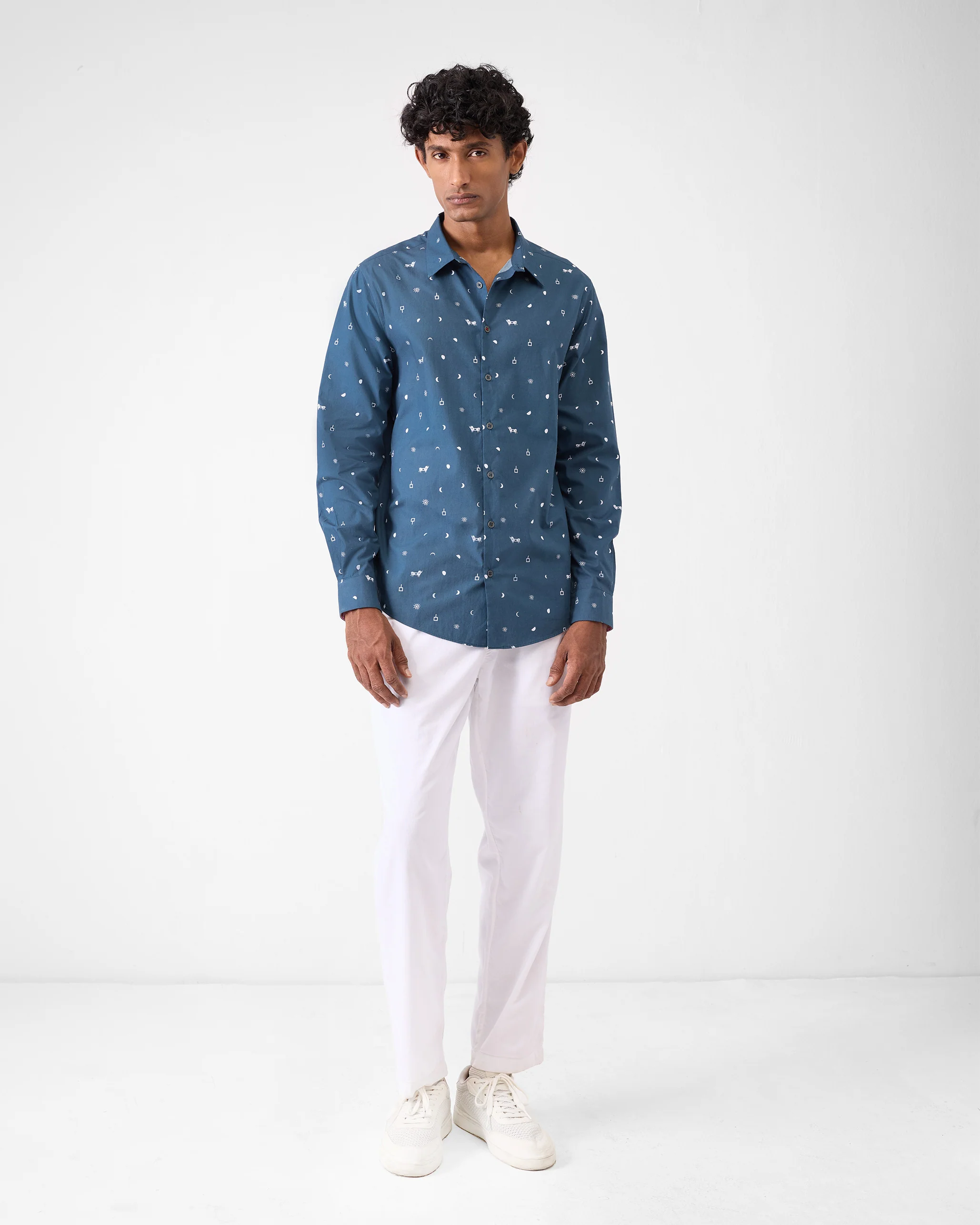 Hakuna Shirt - Navy Print - Image 5