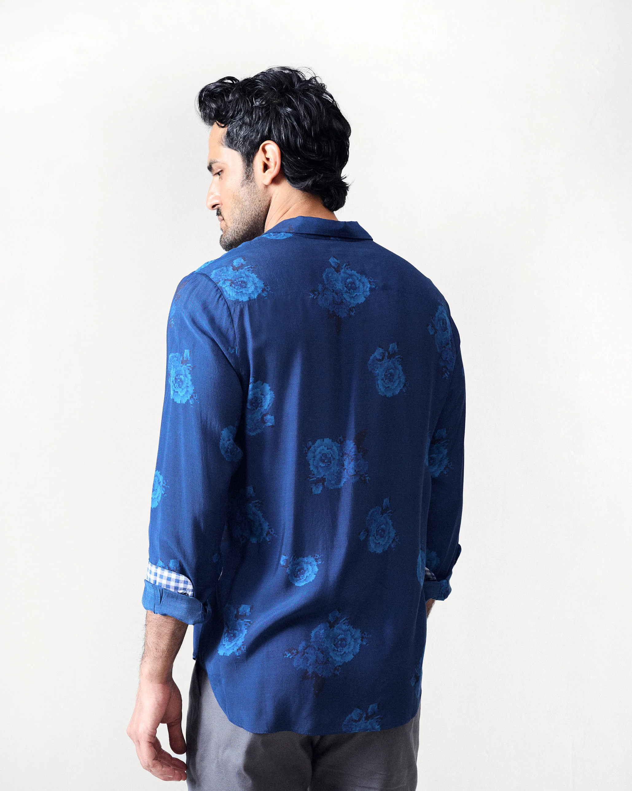 Hakuna Shirt - Navy Printed - Image 3