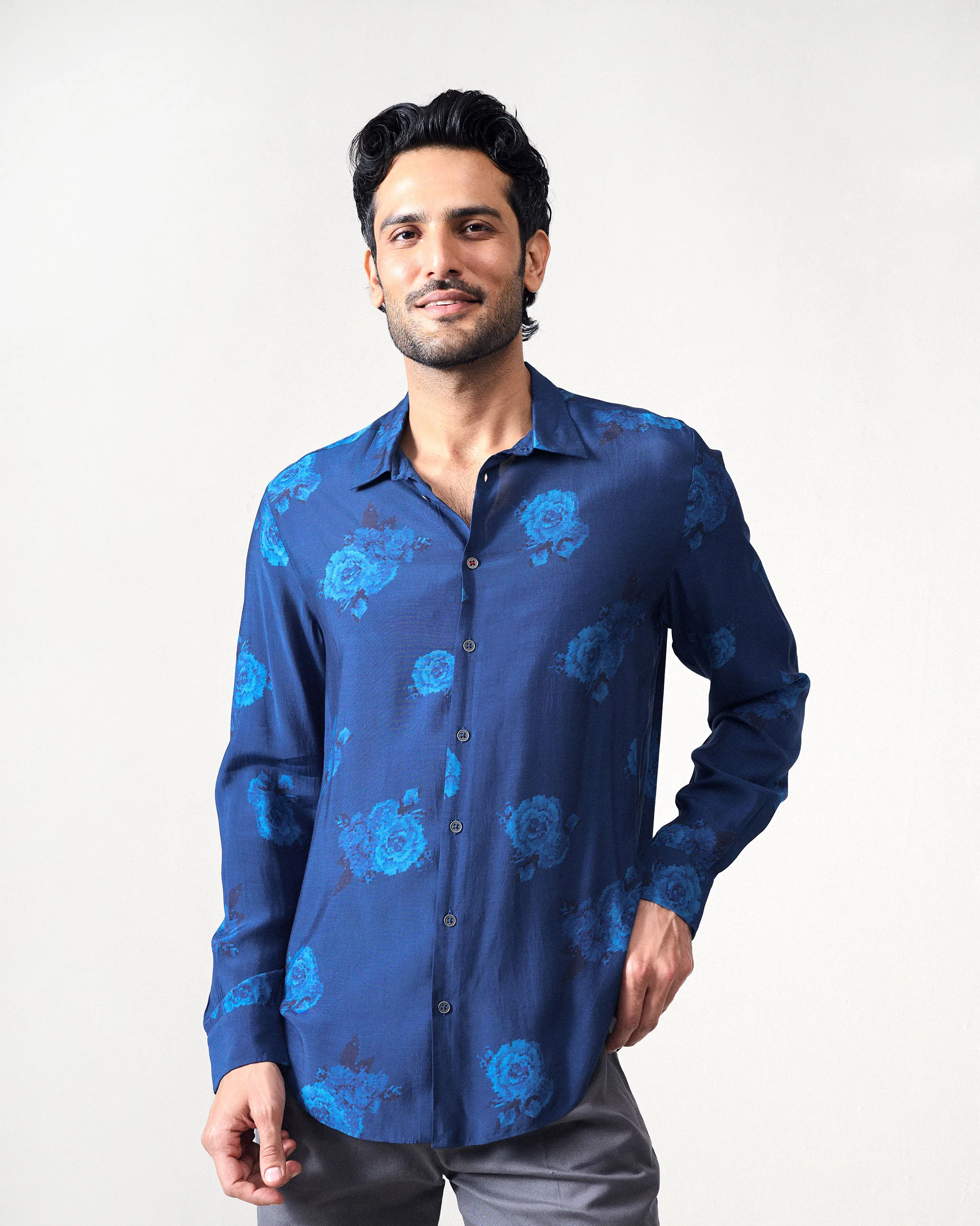 Hakuna Shirt - Navy Printed - Image 5