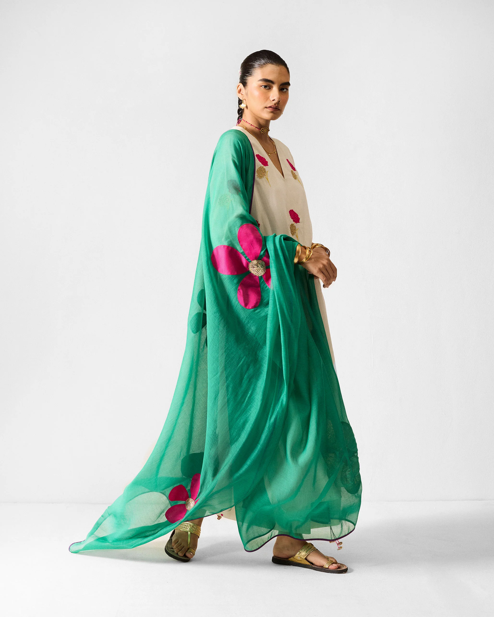 Hampi Kurta - Ivory & Fuchsia Embroidered - Image 6