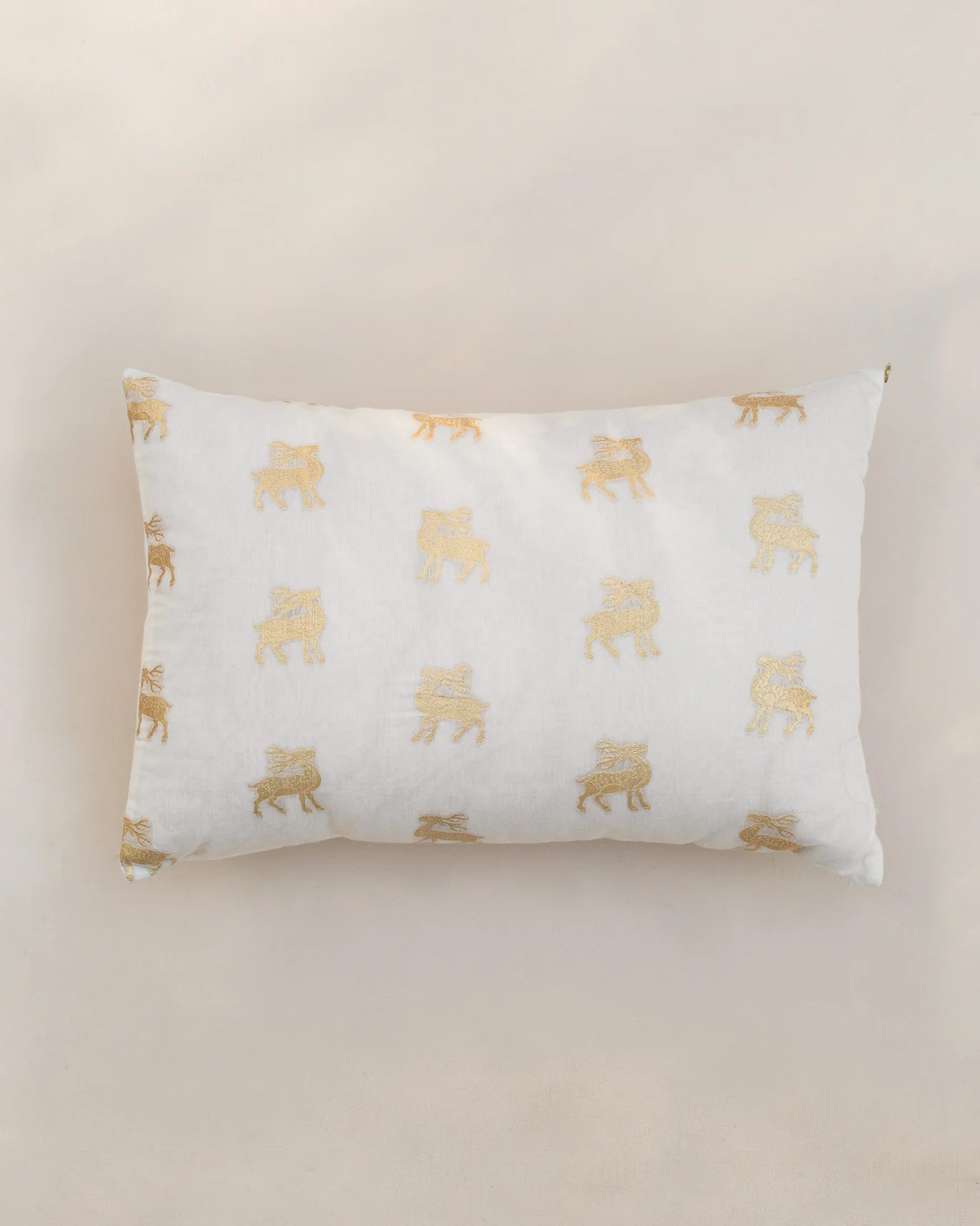 Hiran Lumbar Pillow Cover