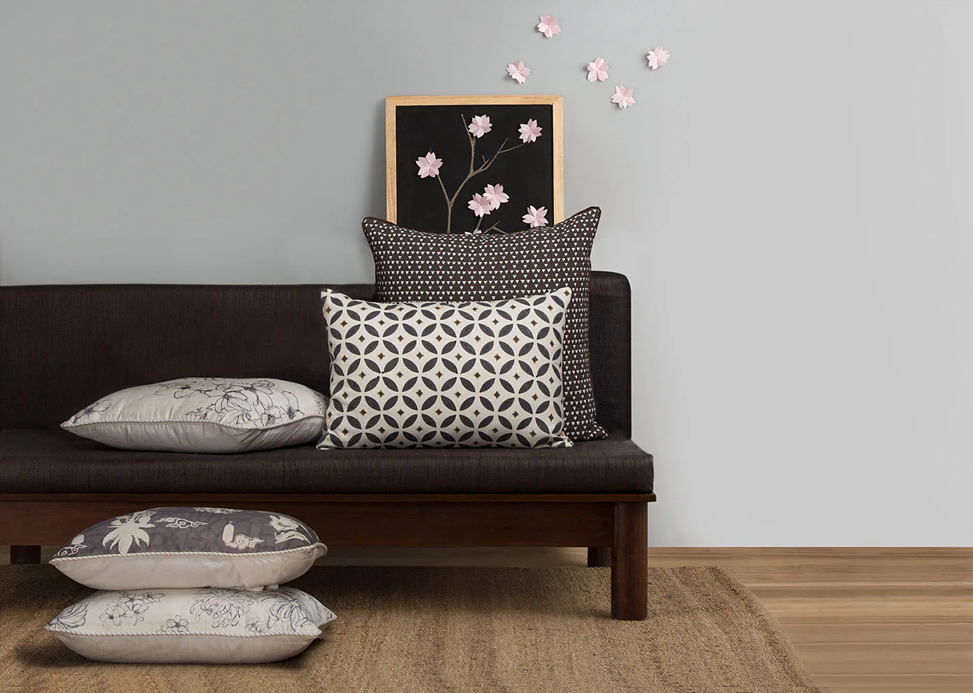 Hishigata Pillow Cover - Image 3