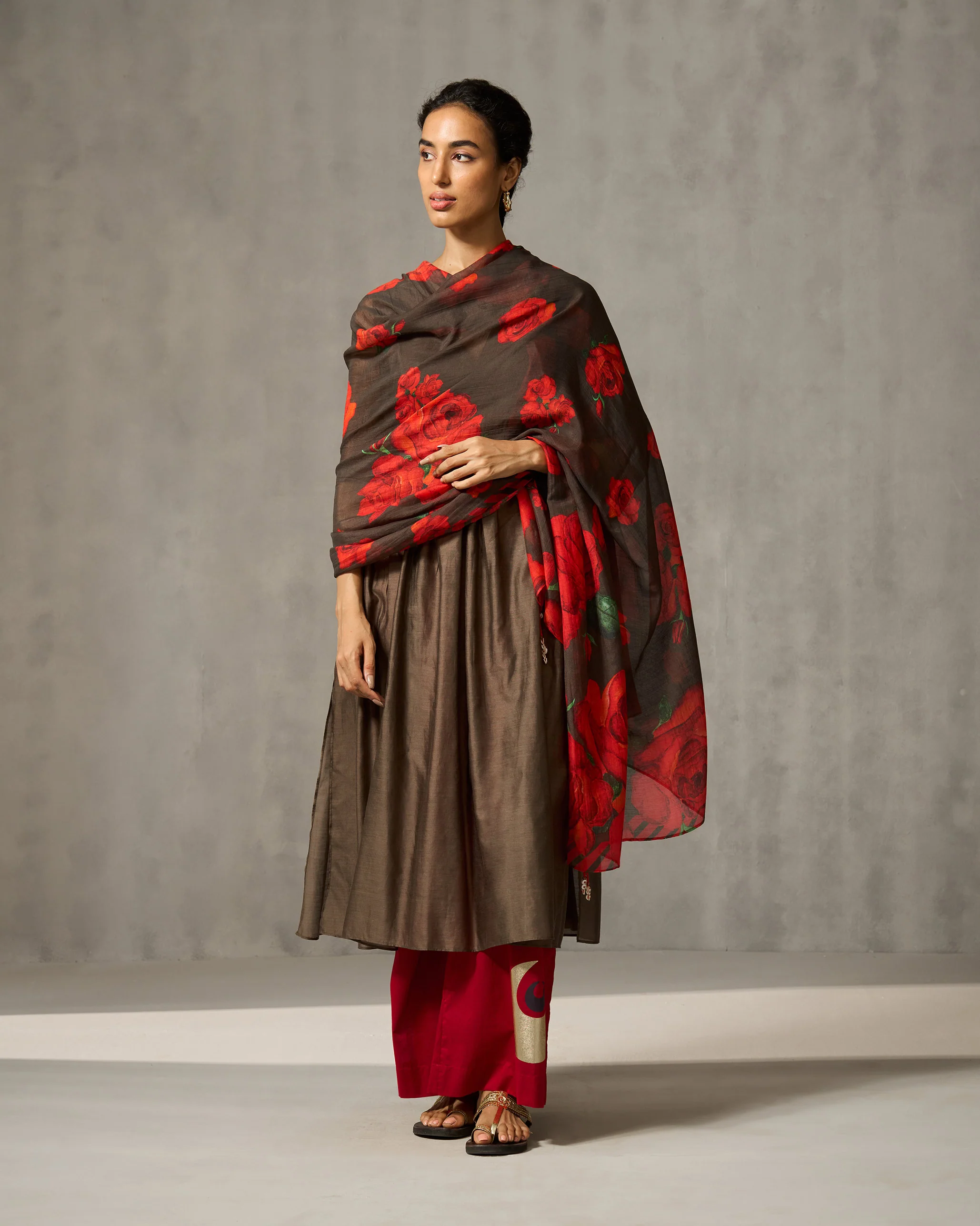 Iqra Kurta - Oak Brown - Image 6