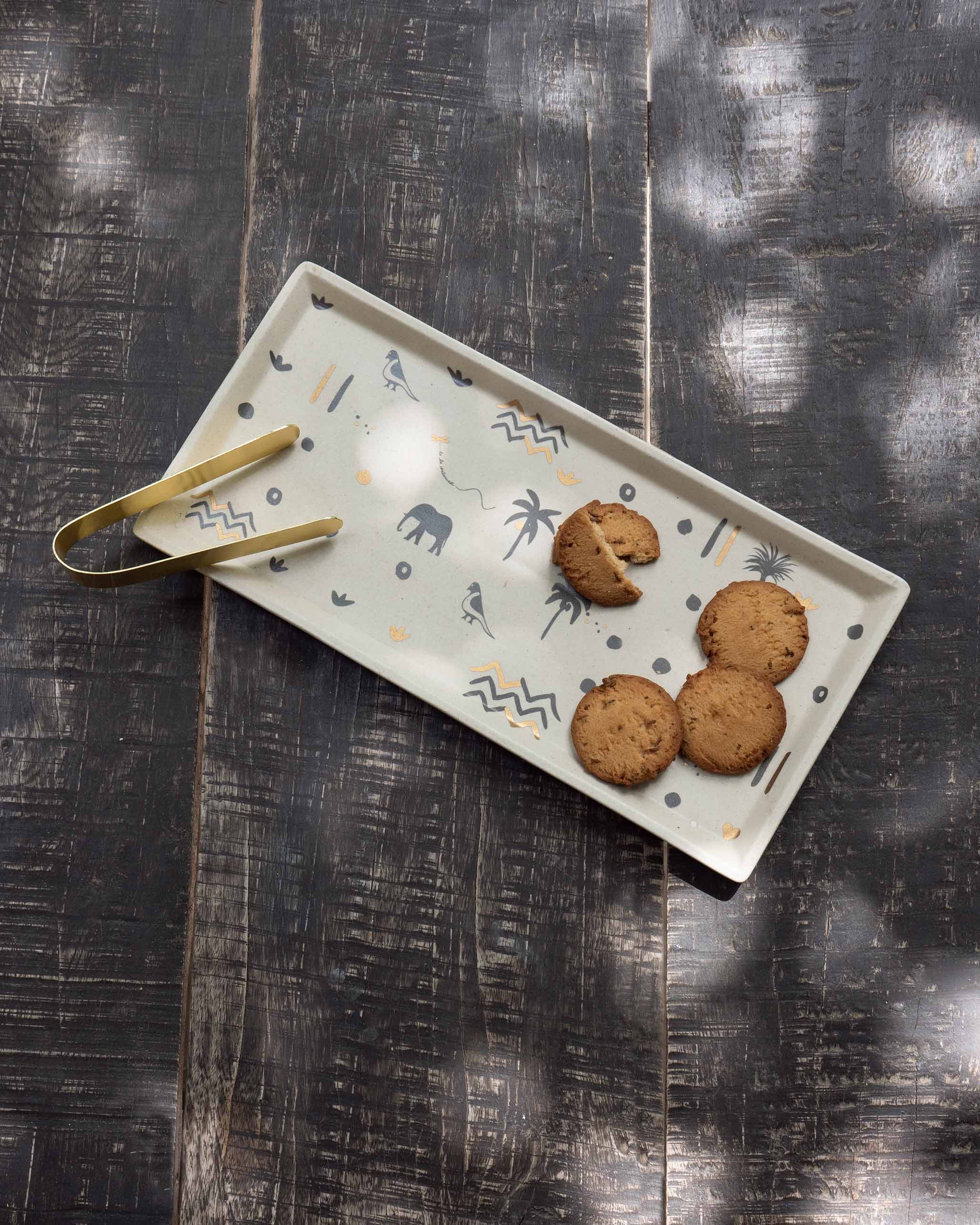 Island Cookie Tray with Tong - Image 2