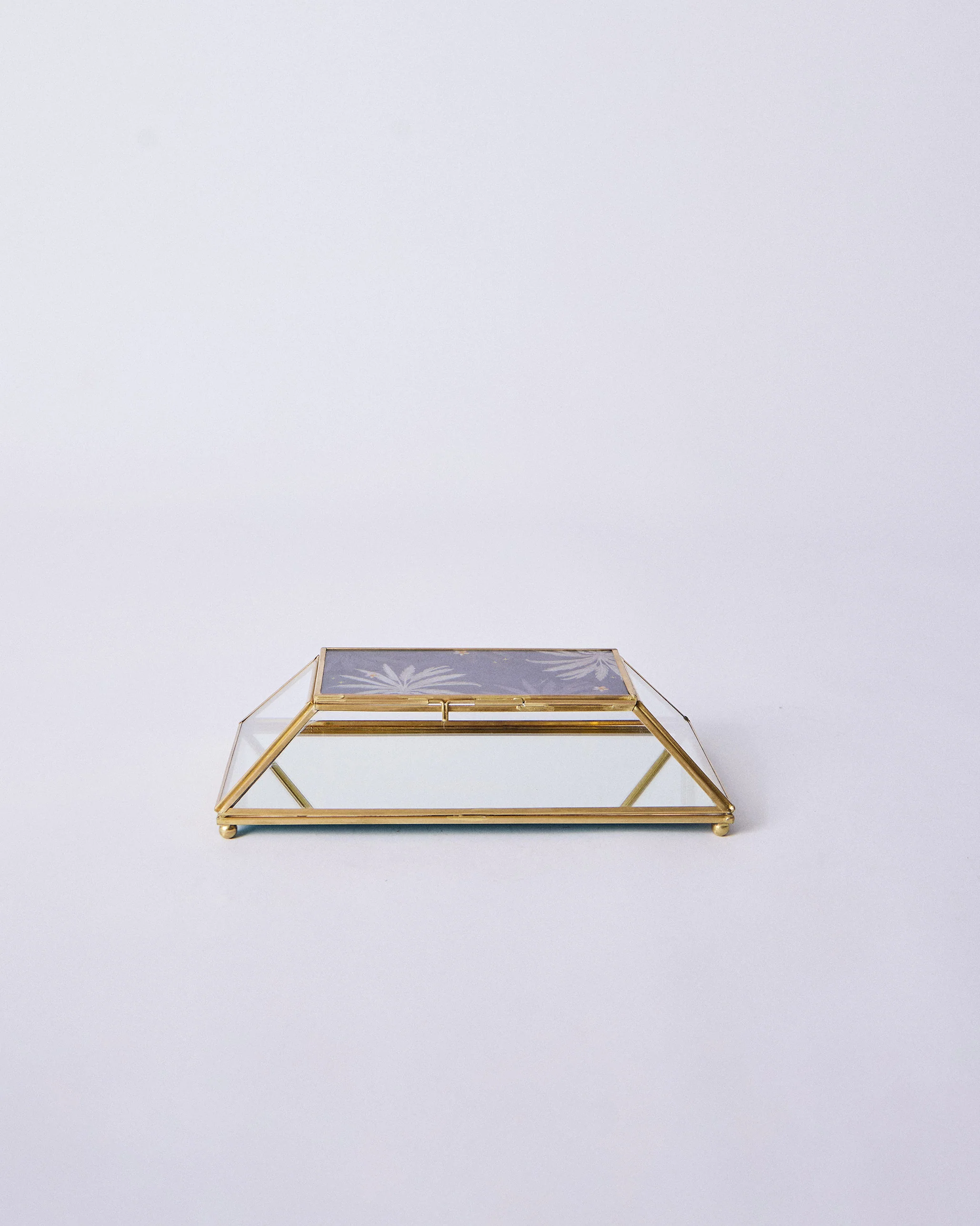 Island Jewellery box - Image 2