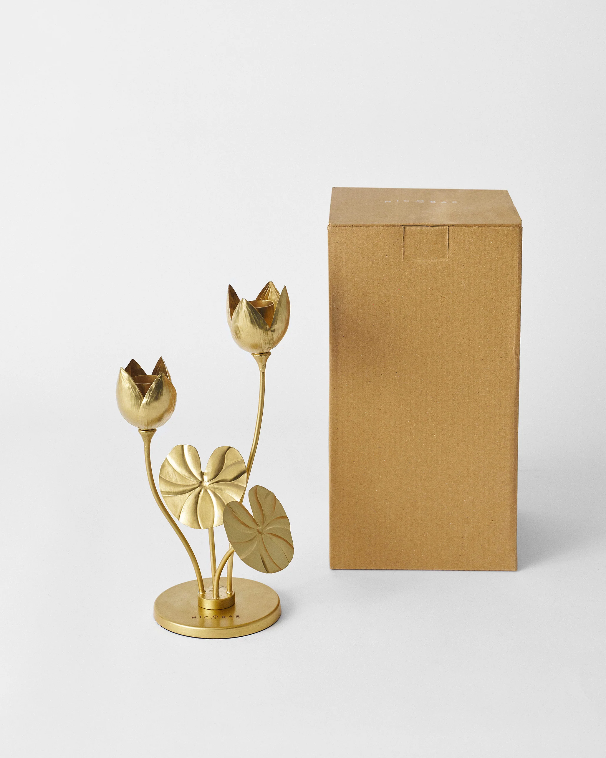 Island Lotus Candle Holder - Image 4