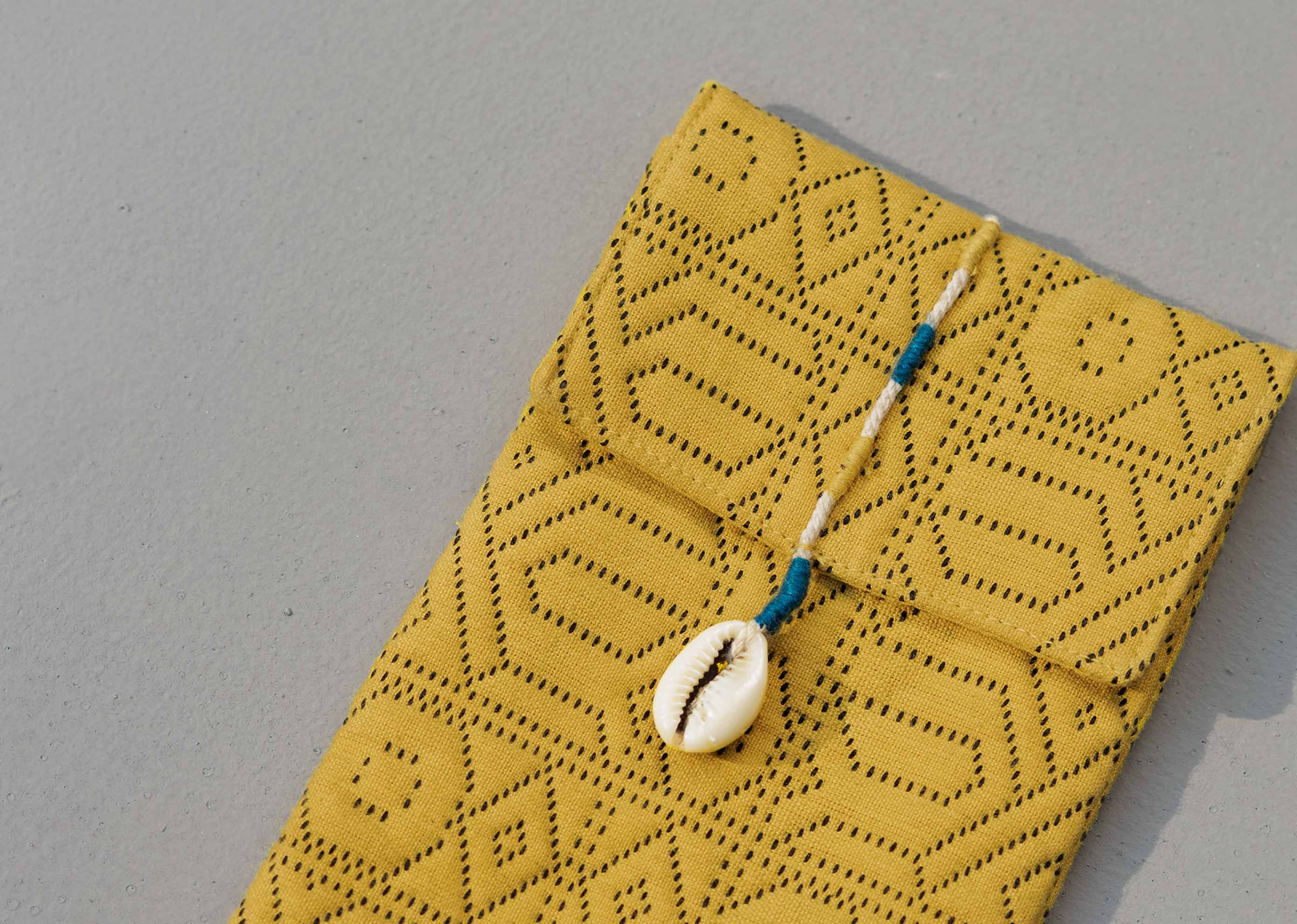 Jacquard Spectacle Case - Yellow - Image 3