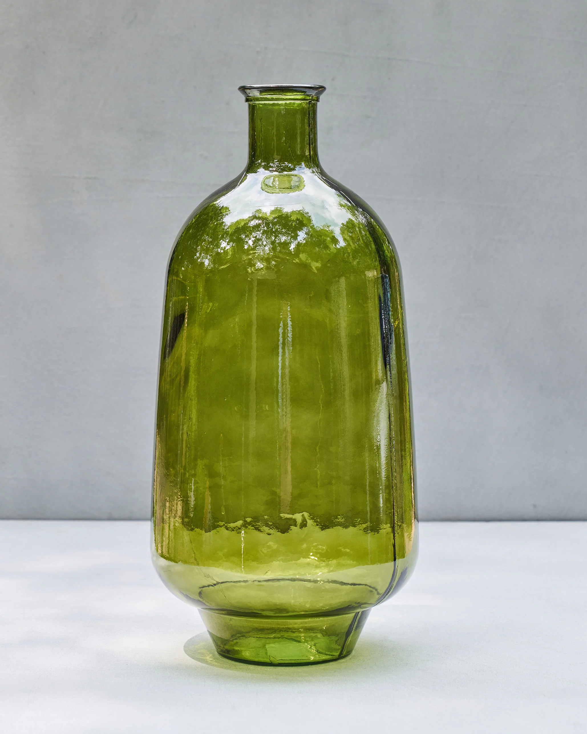 Jade Glass Vase - Image 2