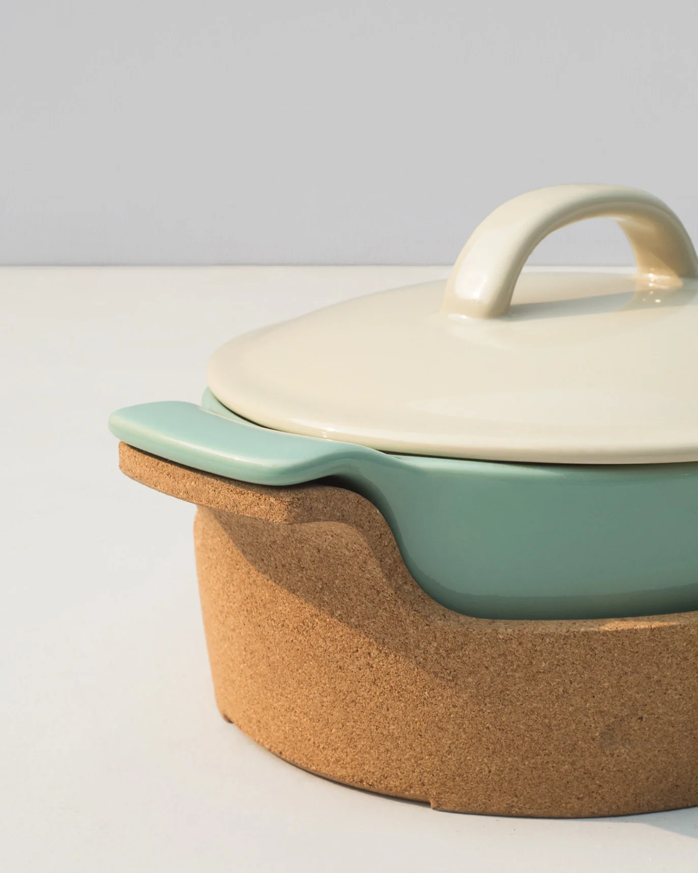 Java Casserole with Cork Lining - Image 4