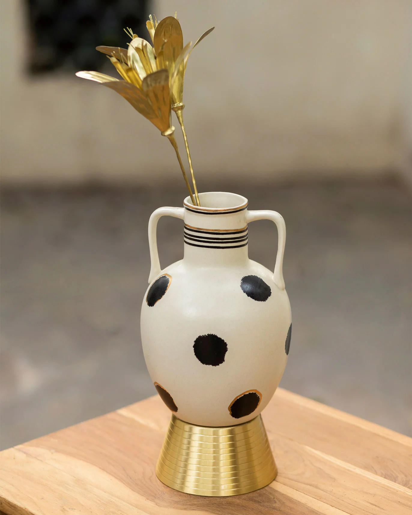 Jheel Vase - Image 2