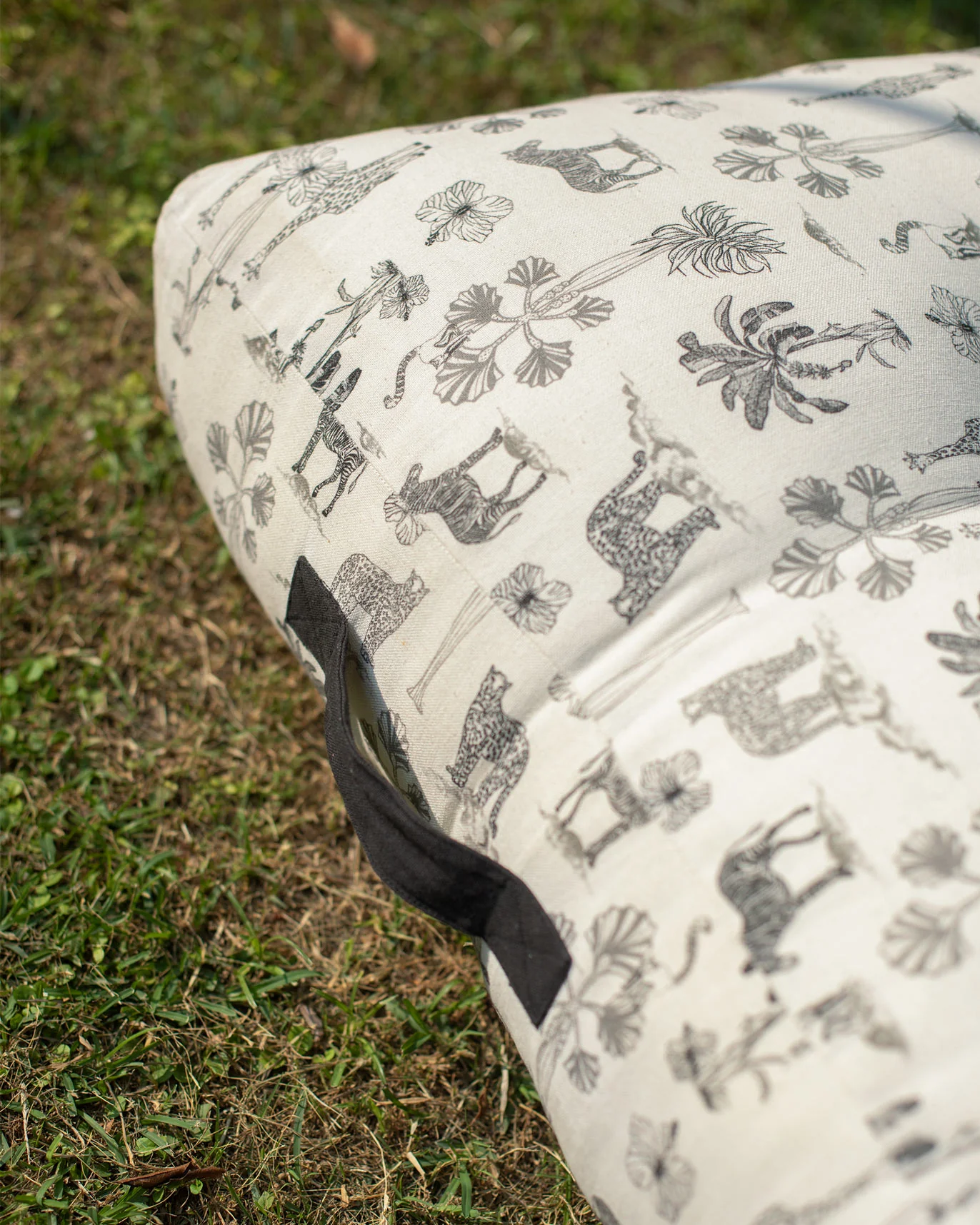 Jungle Floor Cushion Cover - Image 3