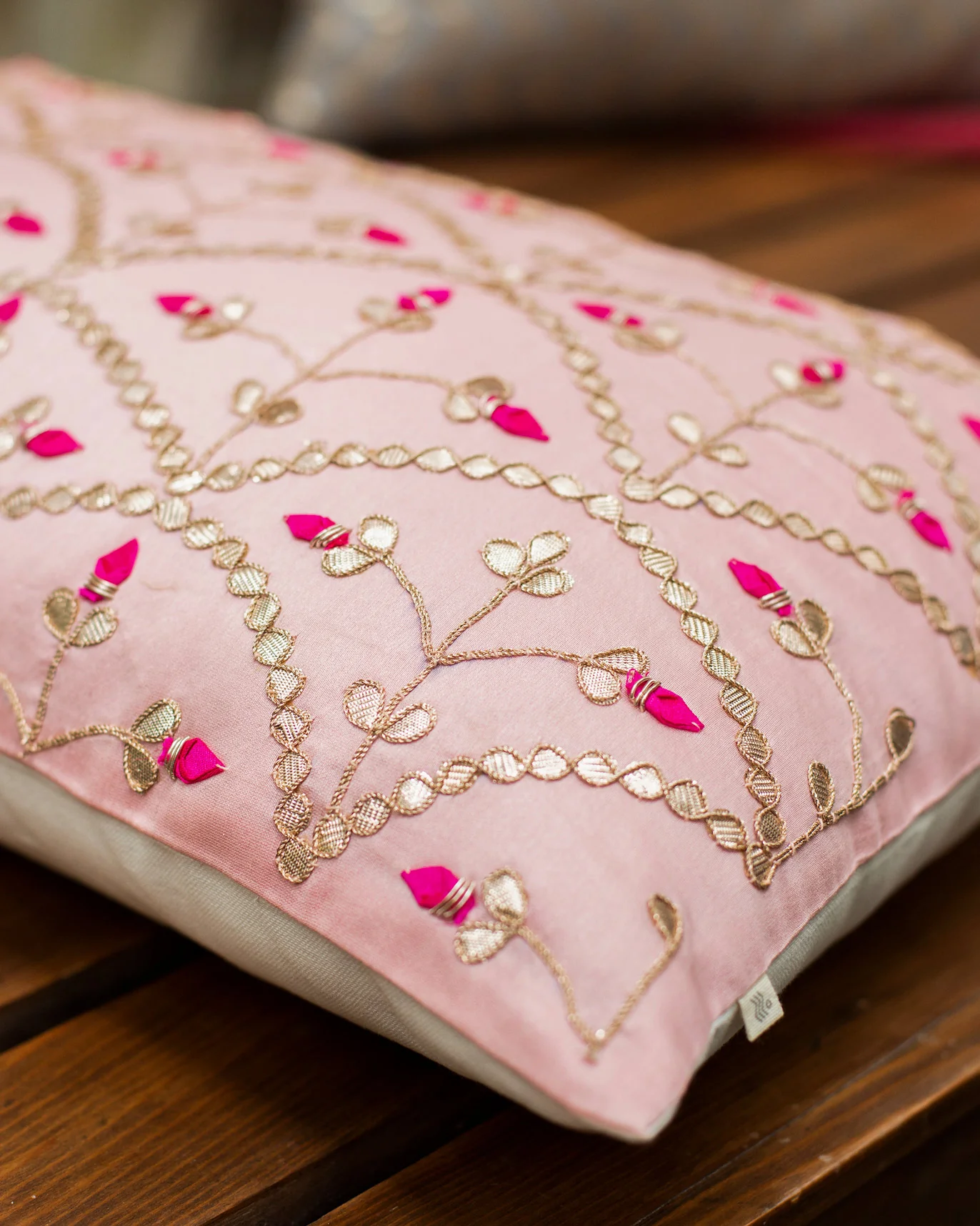 Kaas Chanderi Pillow Cover - Image 2