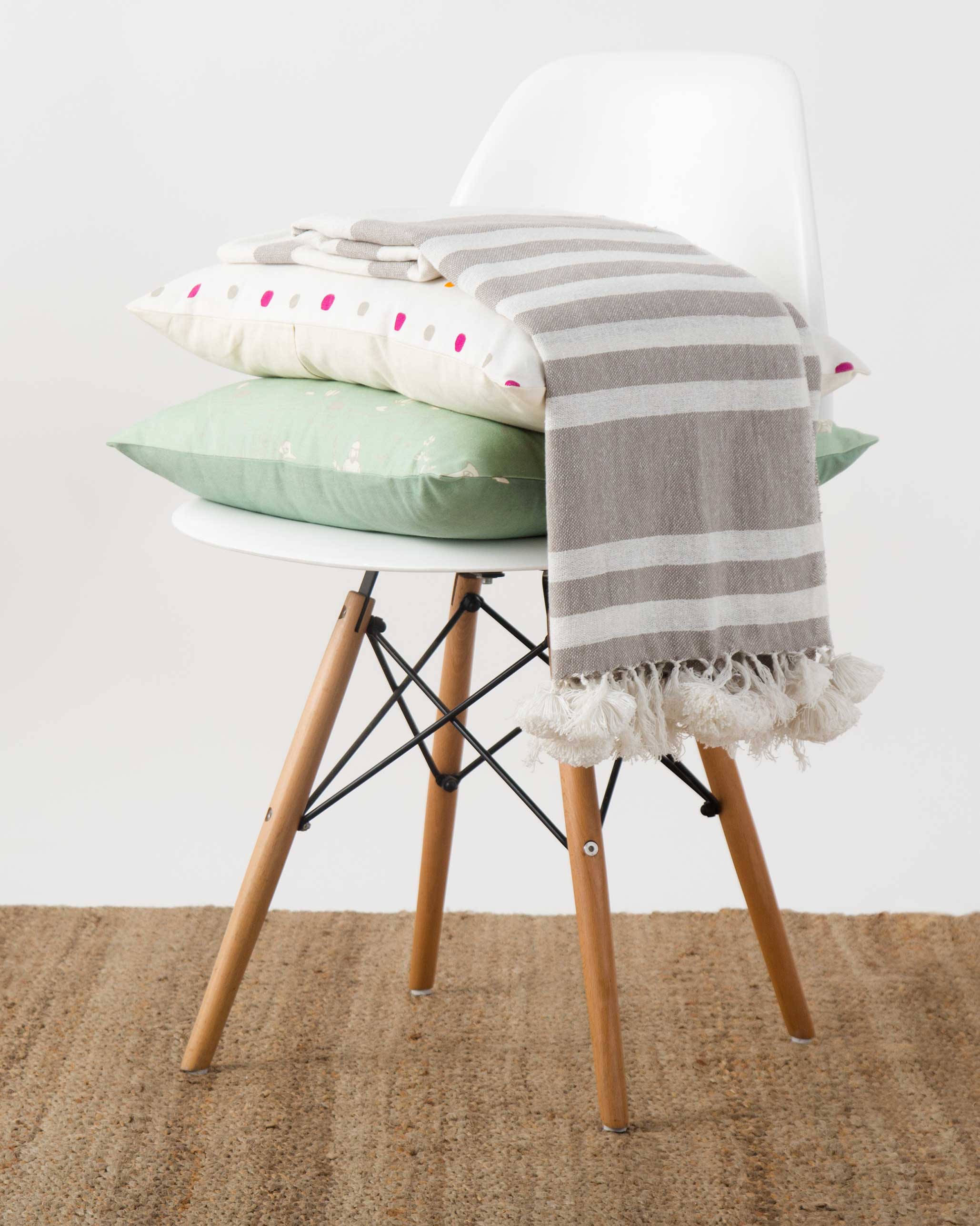 Kaas Handloom Throw - Image 2