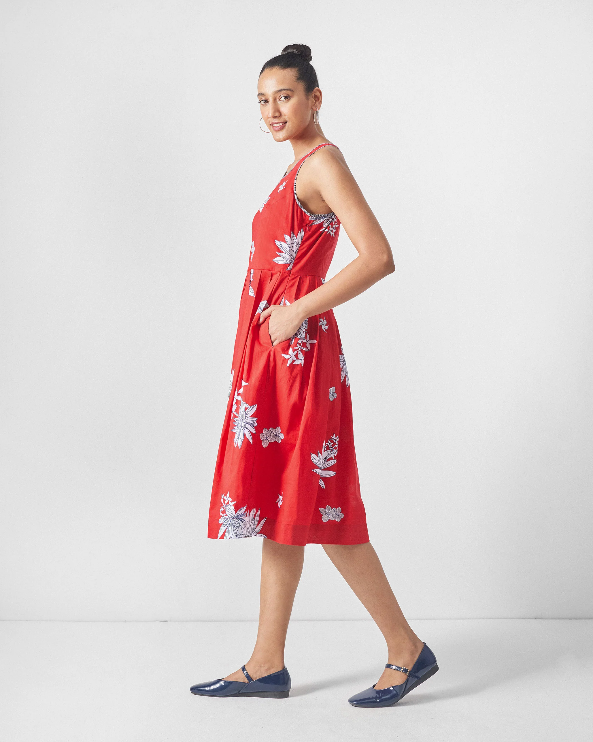 Kaito Dress - Red & White Print - Image 3