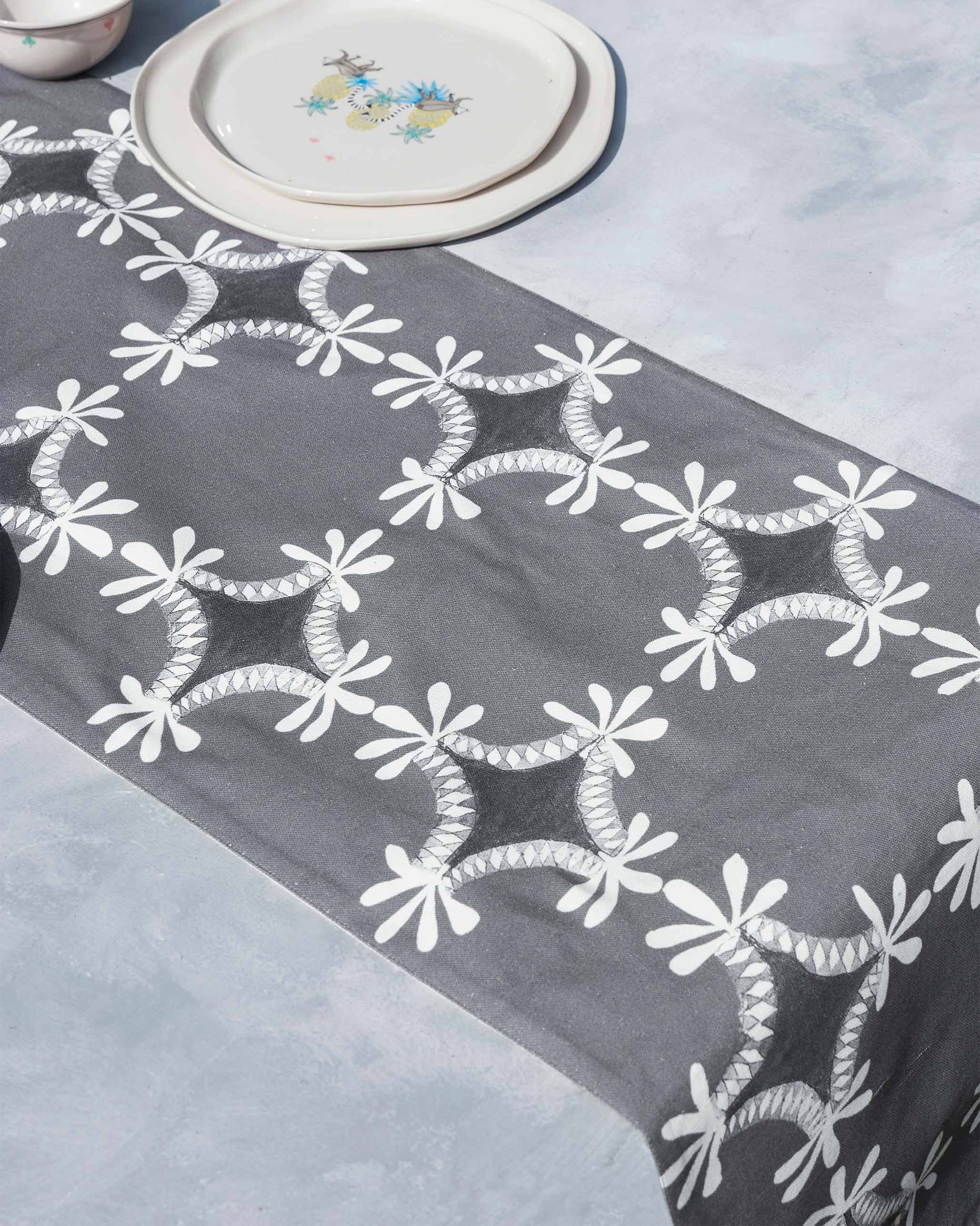 Kaleidoscope Table Runner - Image 3