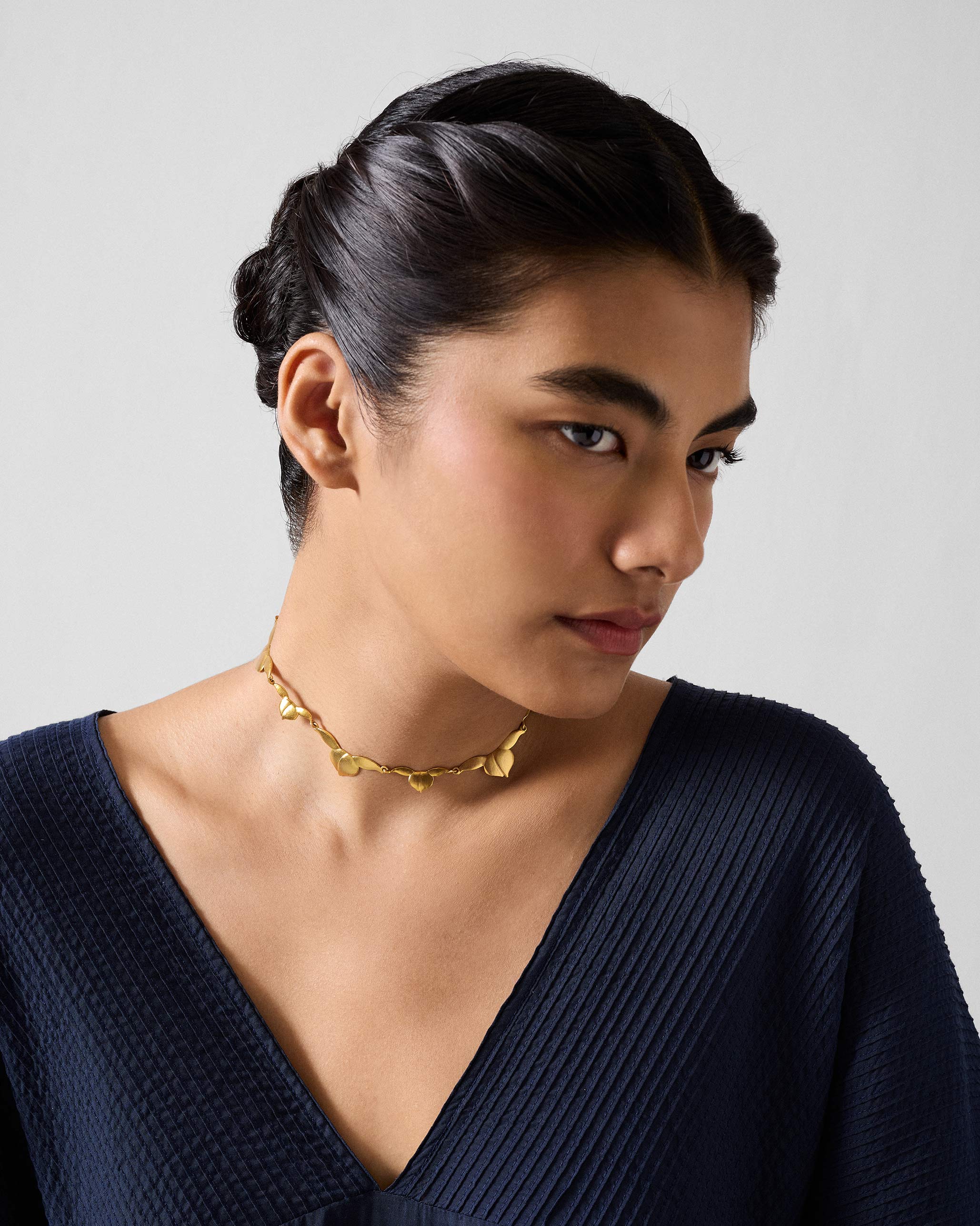 Kamal Haar Necklace - Gold - Image 8