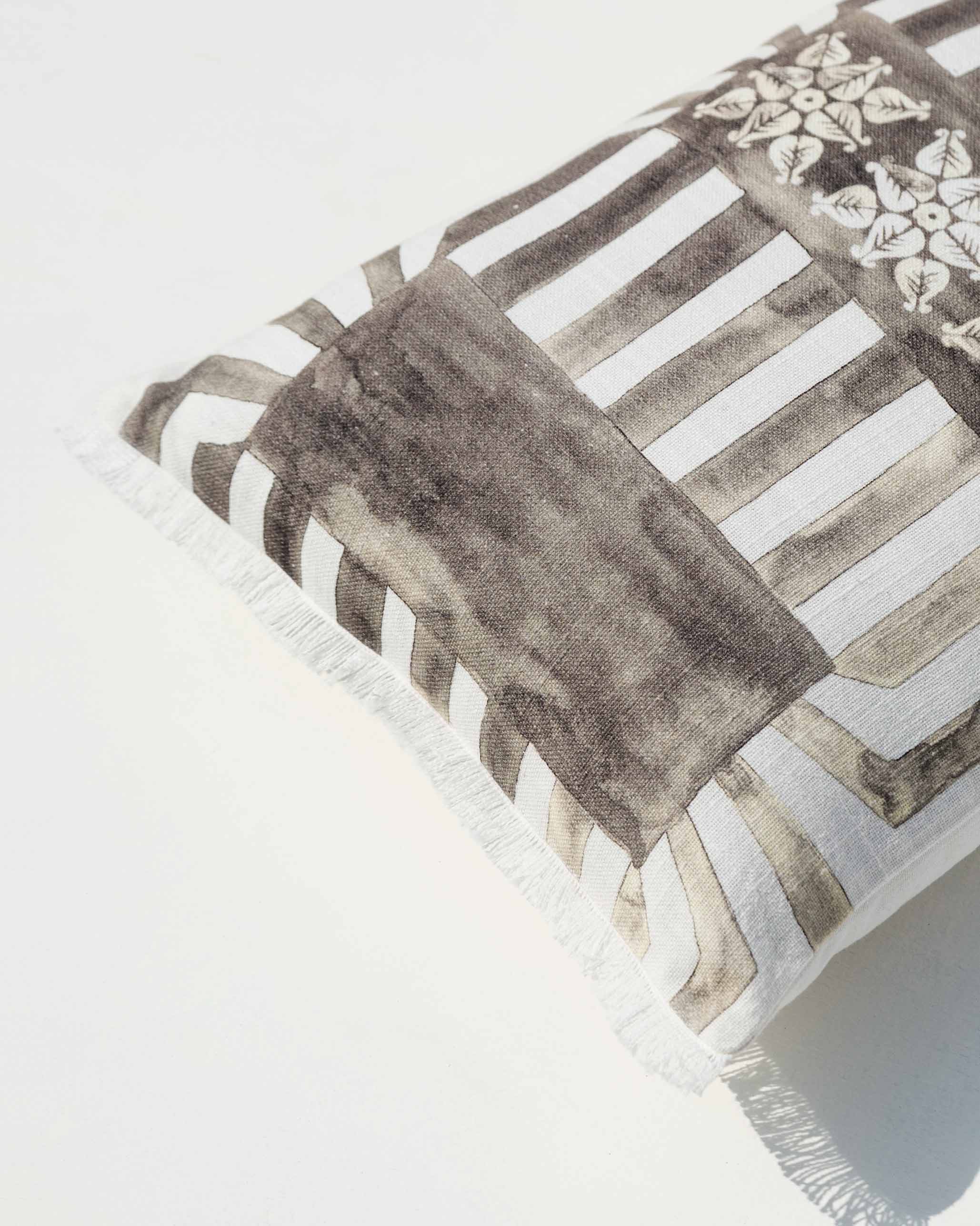 Kandy Pillow Cover - Image 4