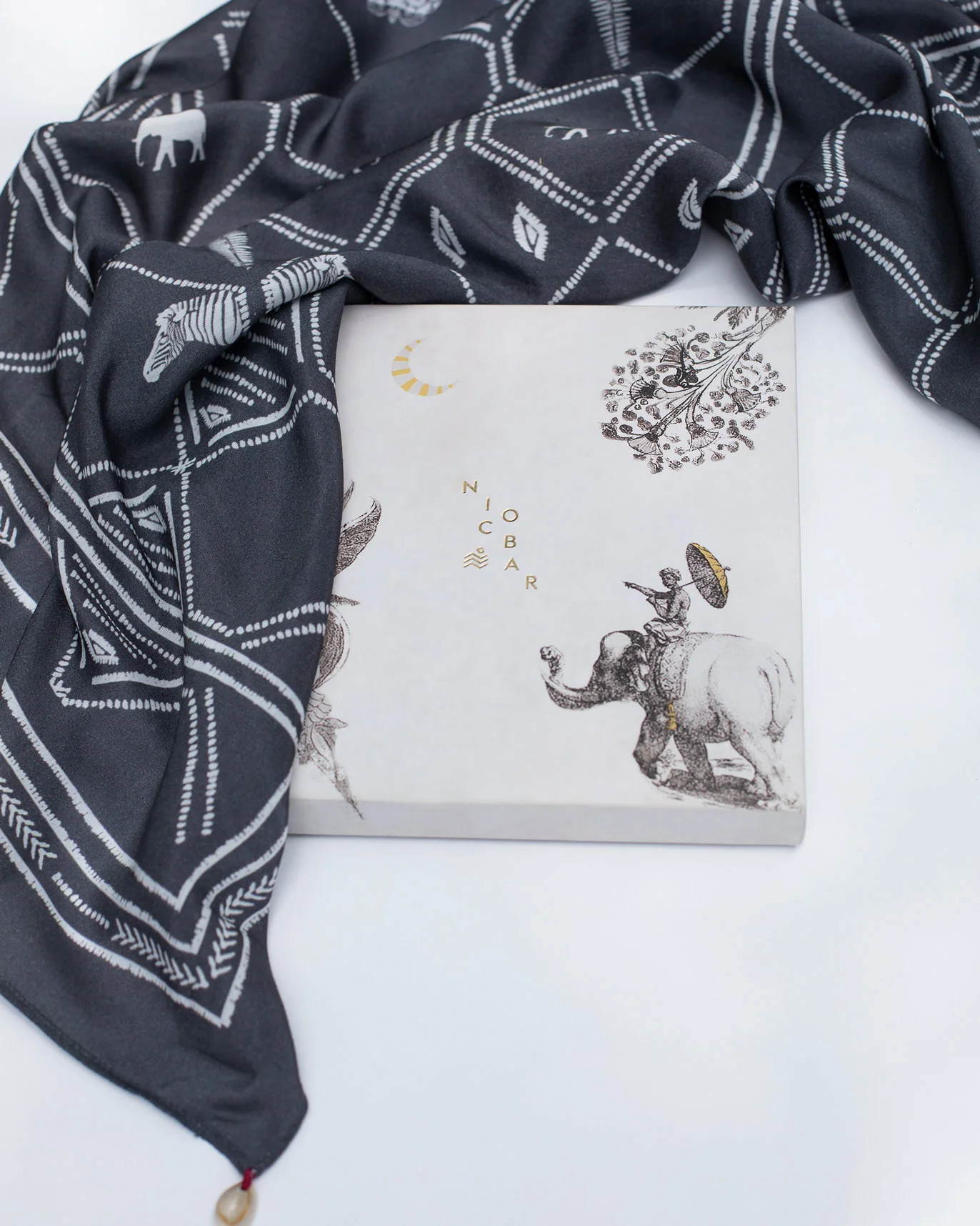 Kanga Scarf - Charcoal - Image 2