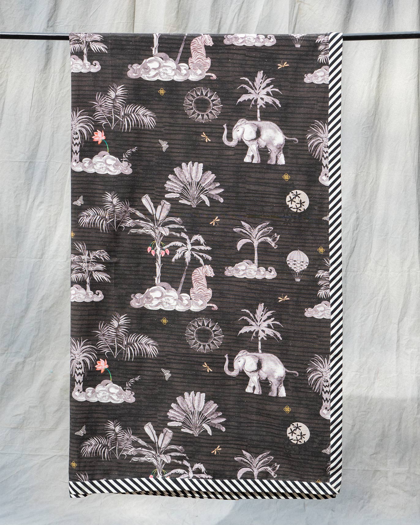 Kangra Bed Cover - King - Image 3