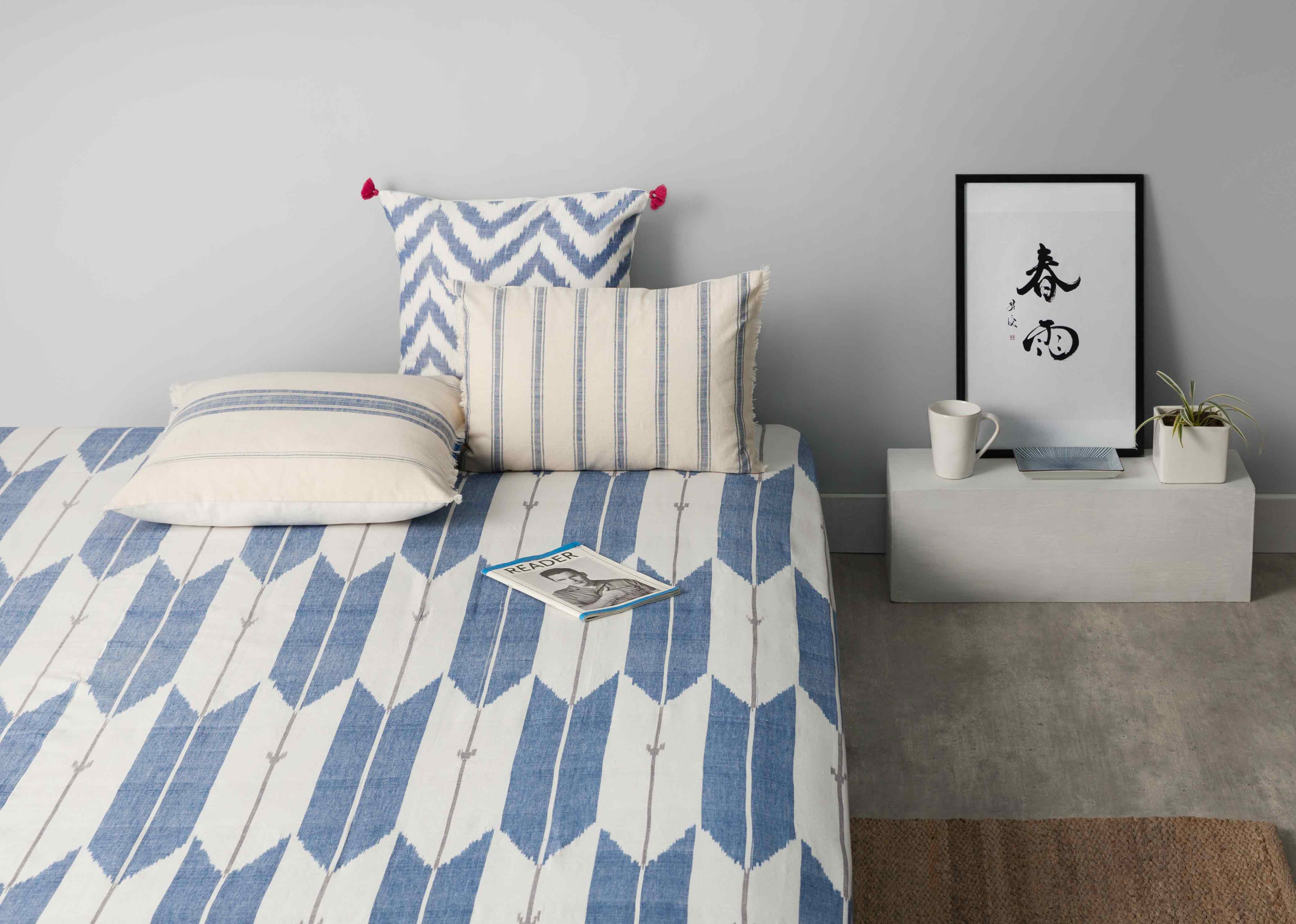 Kasuri Bed Cover - Image 3