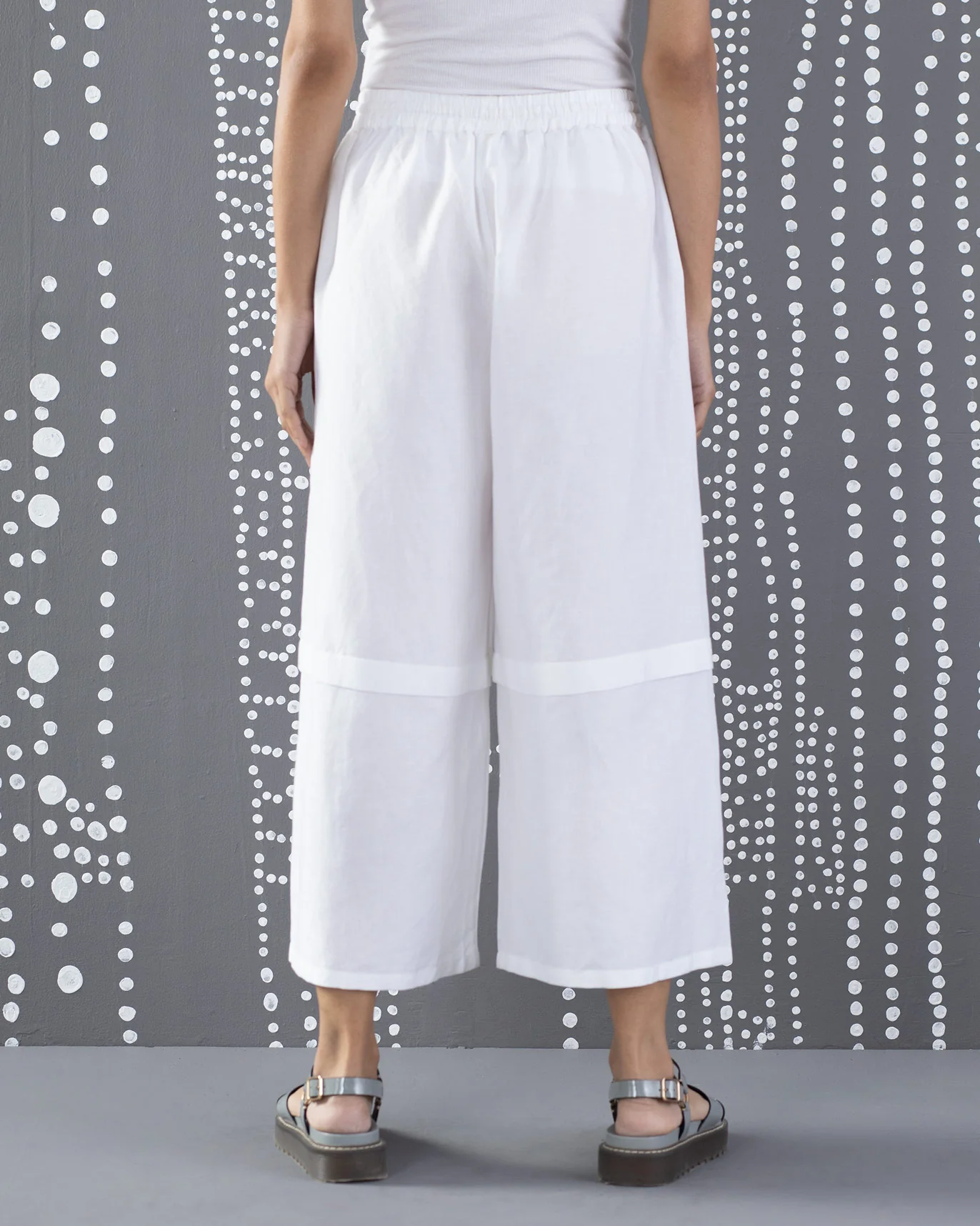 Knee Pleat Pants - White - Image 2