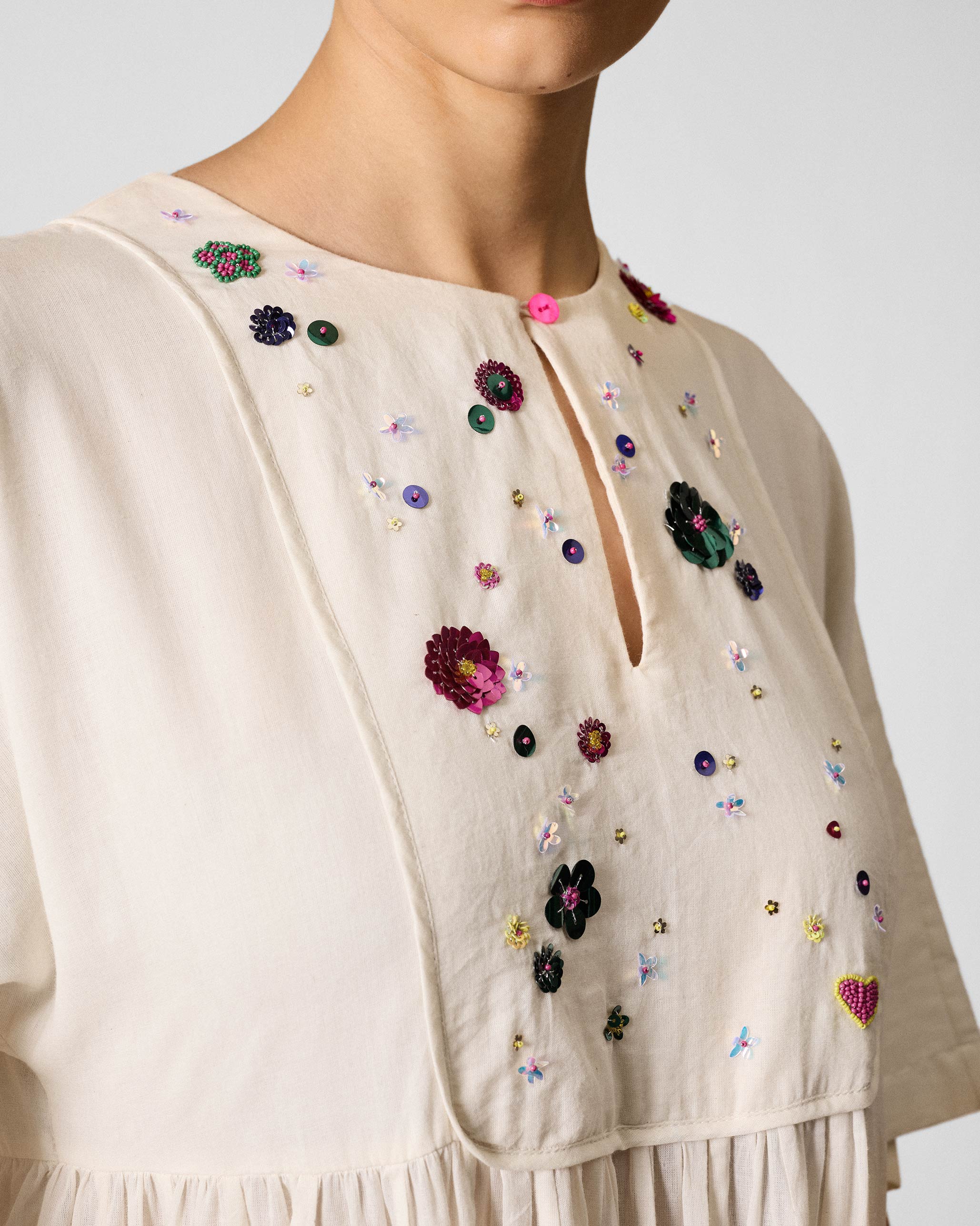 Kosi Kurta - Ivory Embroidered - Image 5